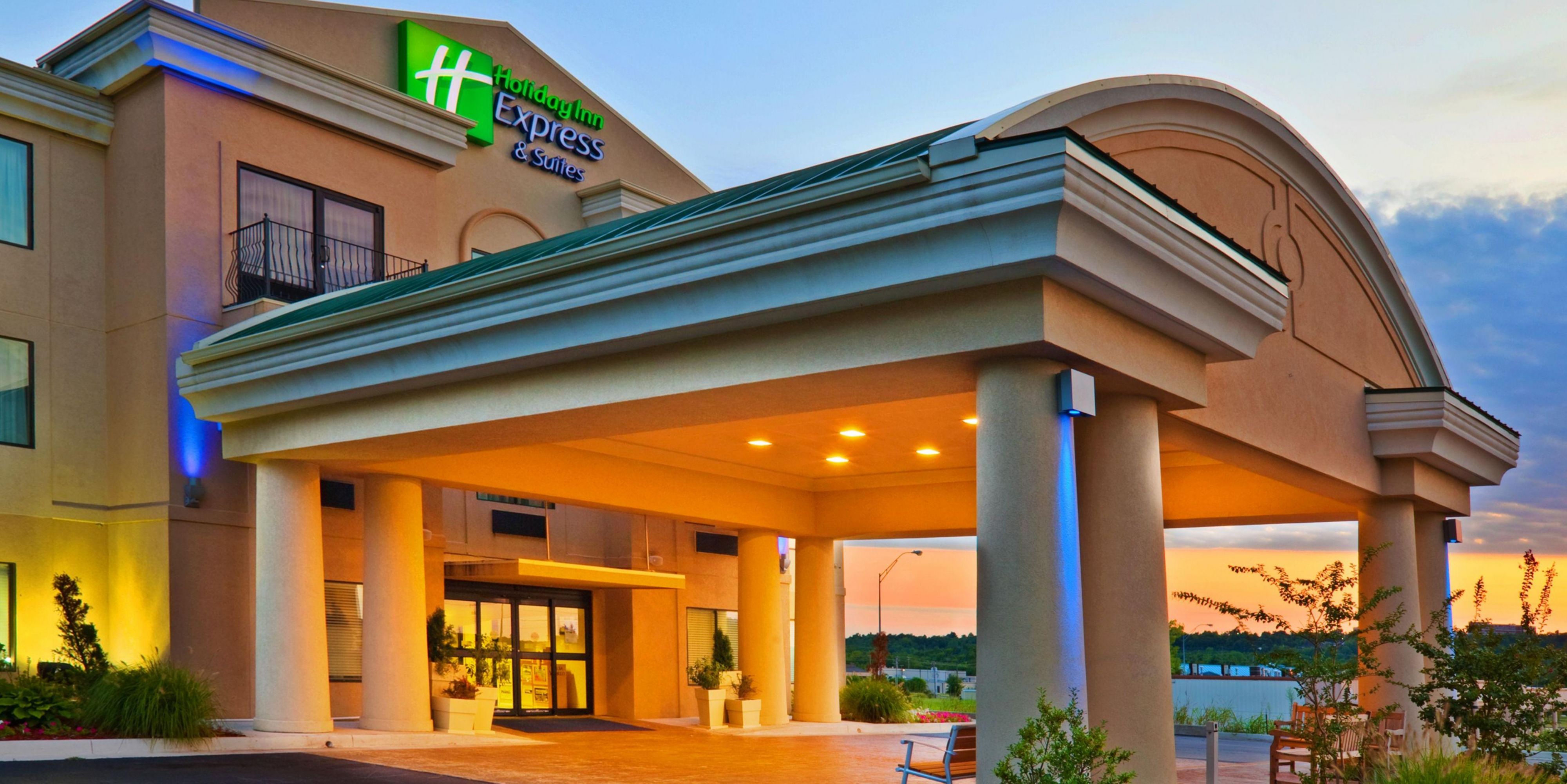 Holiday Inn Express & Suites Muskogee