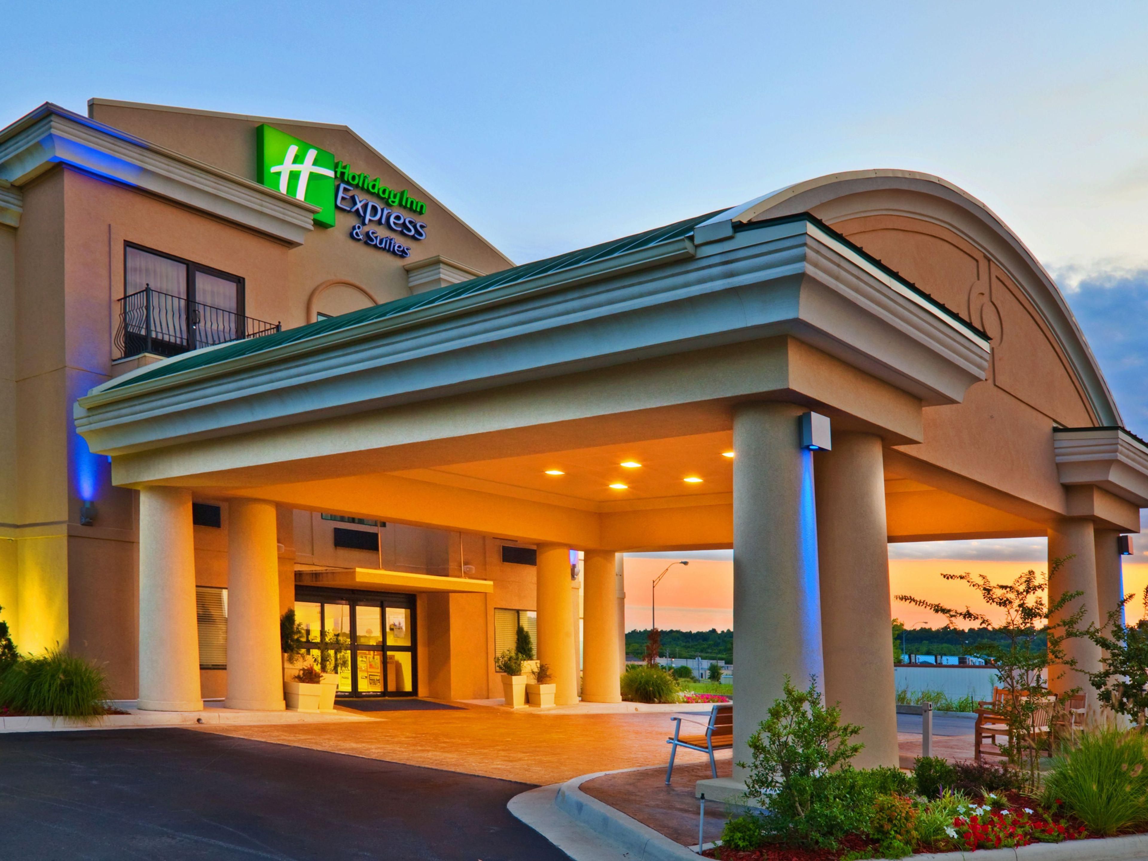 Affordable Hotels Muskogee  Holiday Inn Express Suites Muskogee