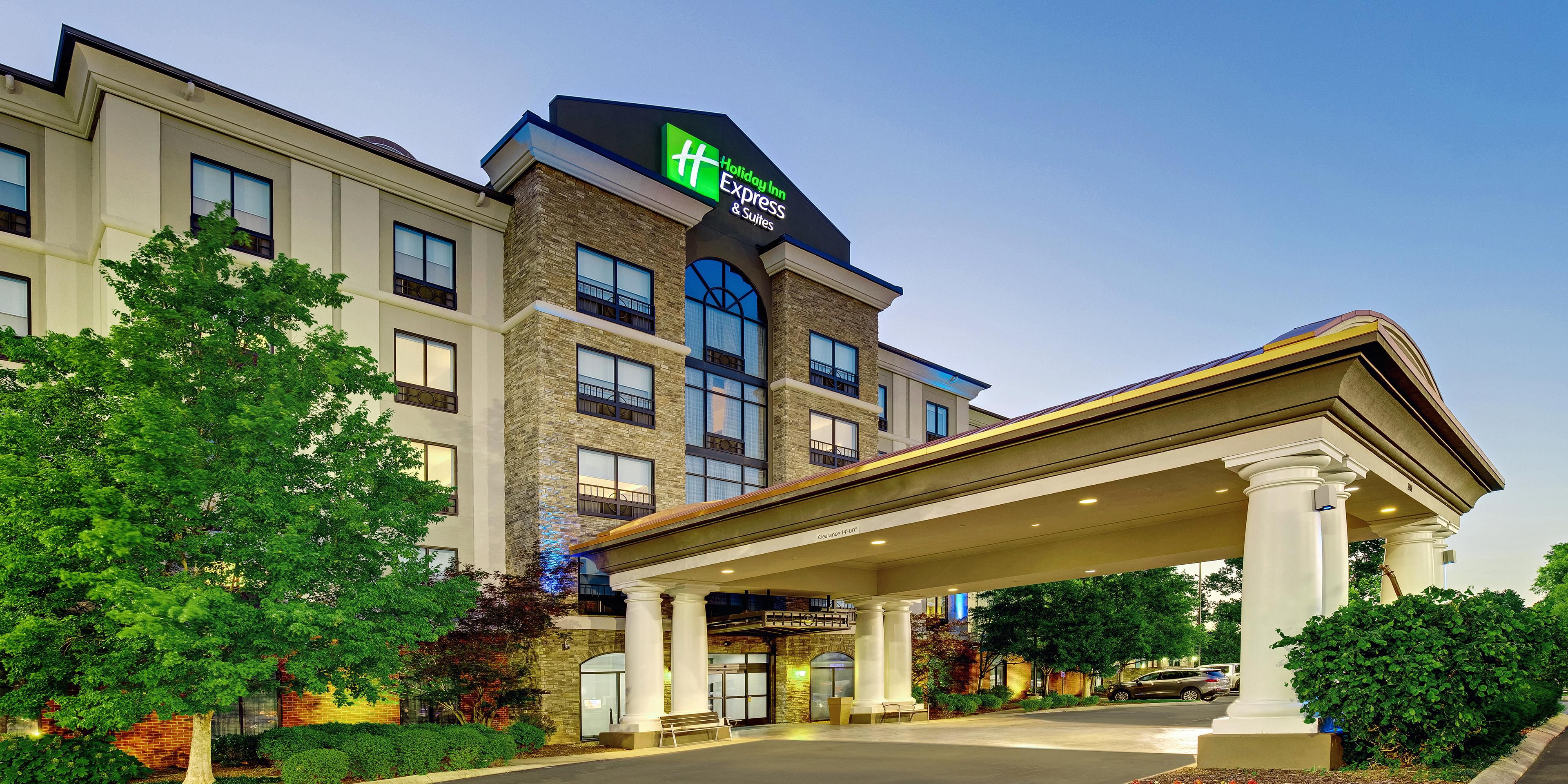 Affordable Hotels Near Grand Ole Opry | Holiday Inn Express® & Suites  Nashville - Opryland