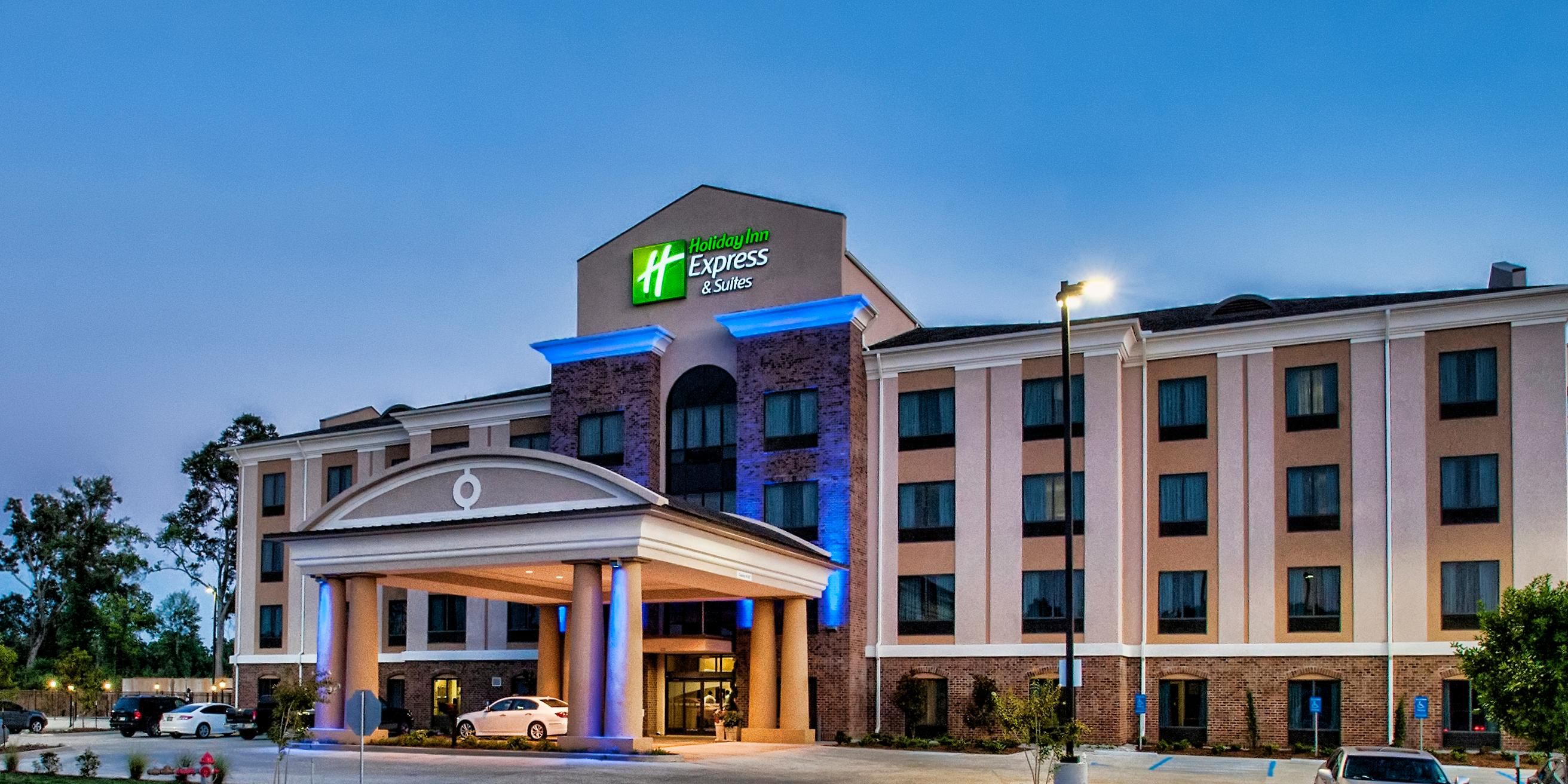 Holiday Inn Express & Suites Natchez South