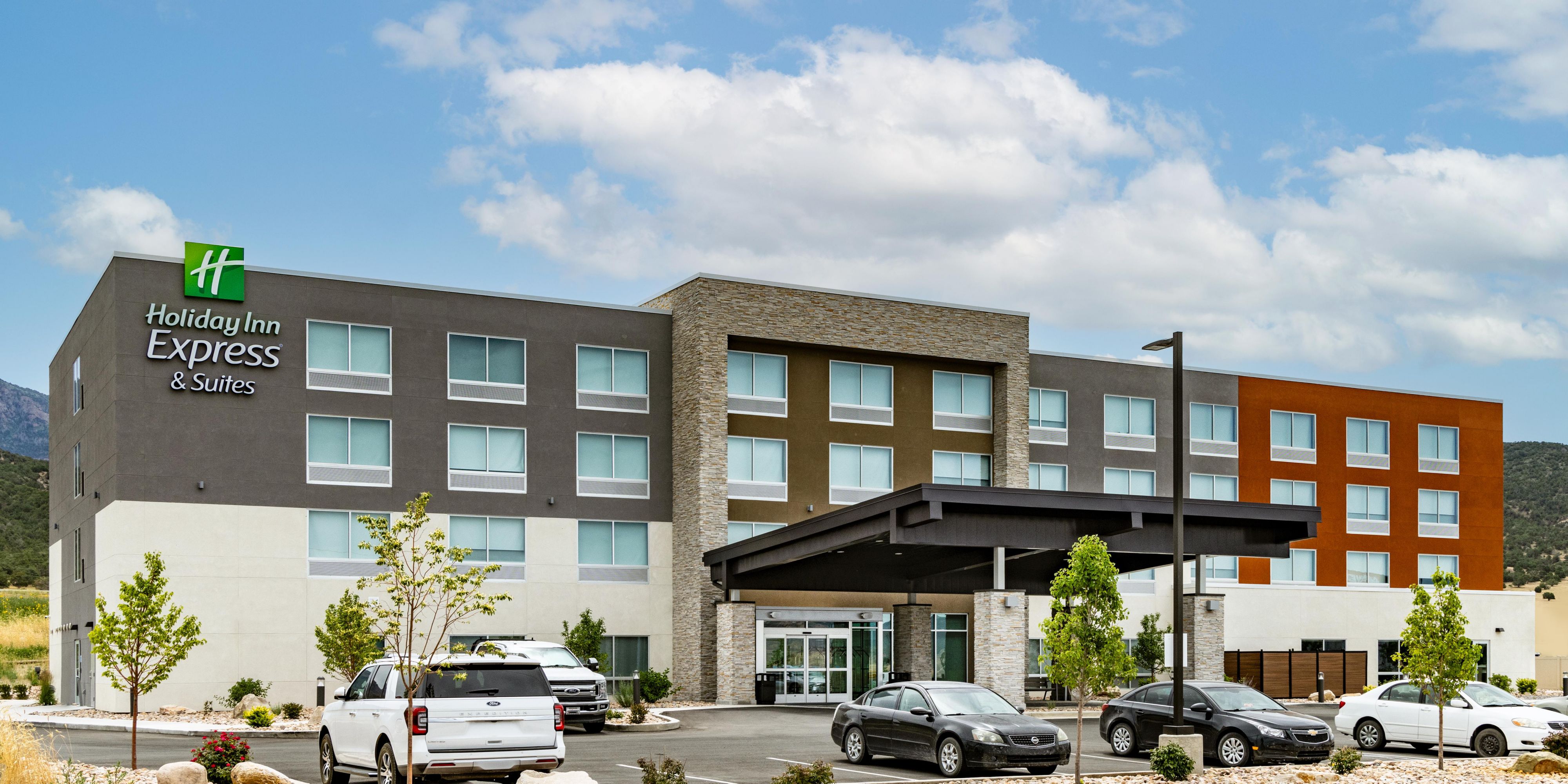 Holiday Inn Express & Suites Nefi