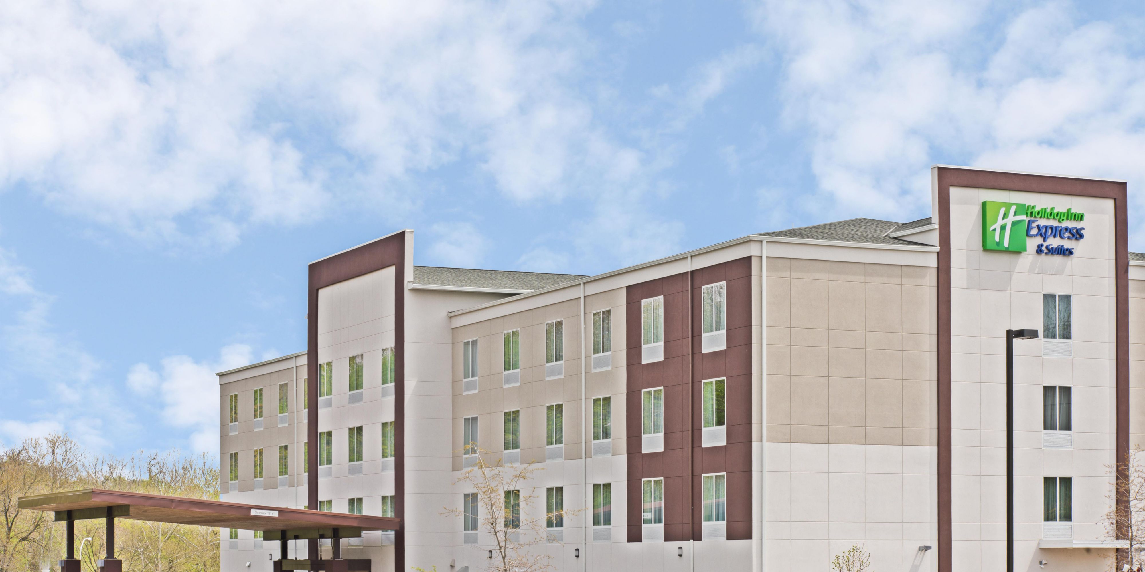 Holiday Inn Express & Suites Harrisburg S - New Cumberland