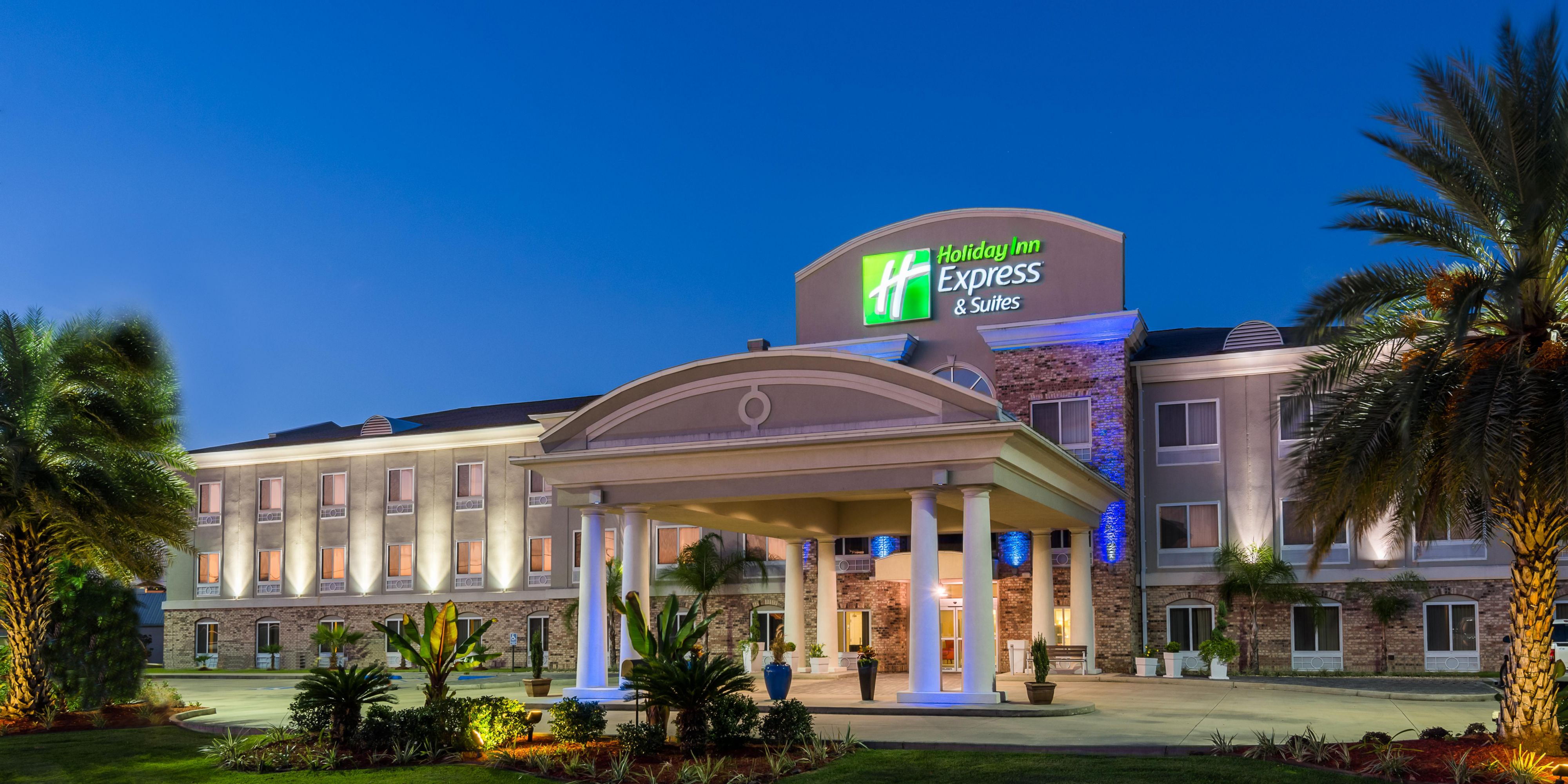 Holiday Inn Express & Suites New Iberia-Avery Island