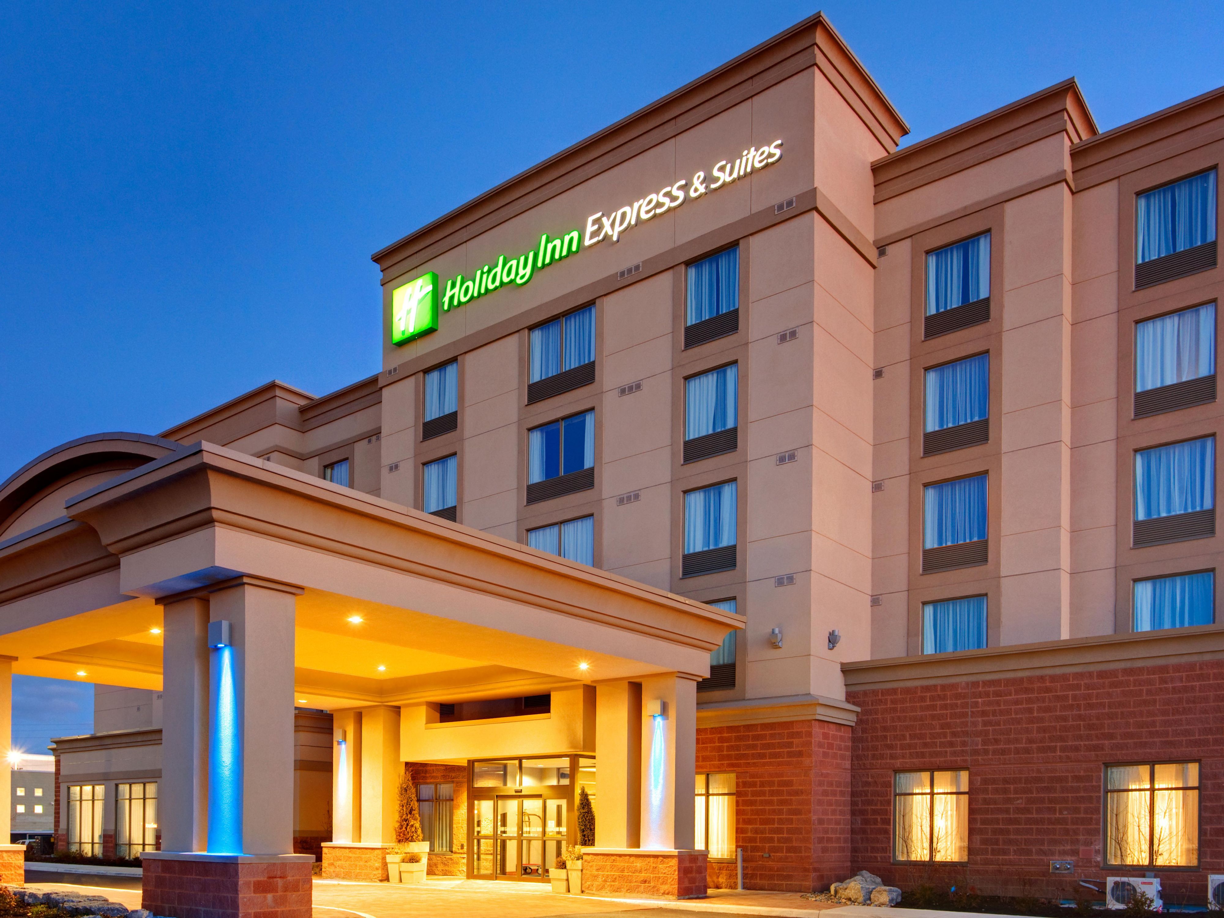 Holiday Inn Express And Suites Newmarket 2532043767 4x3
