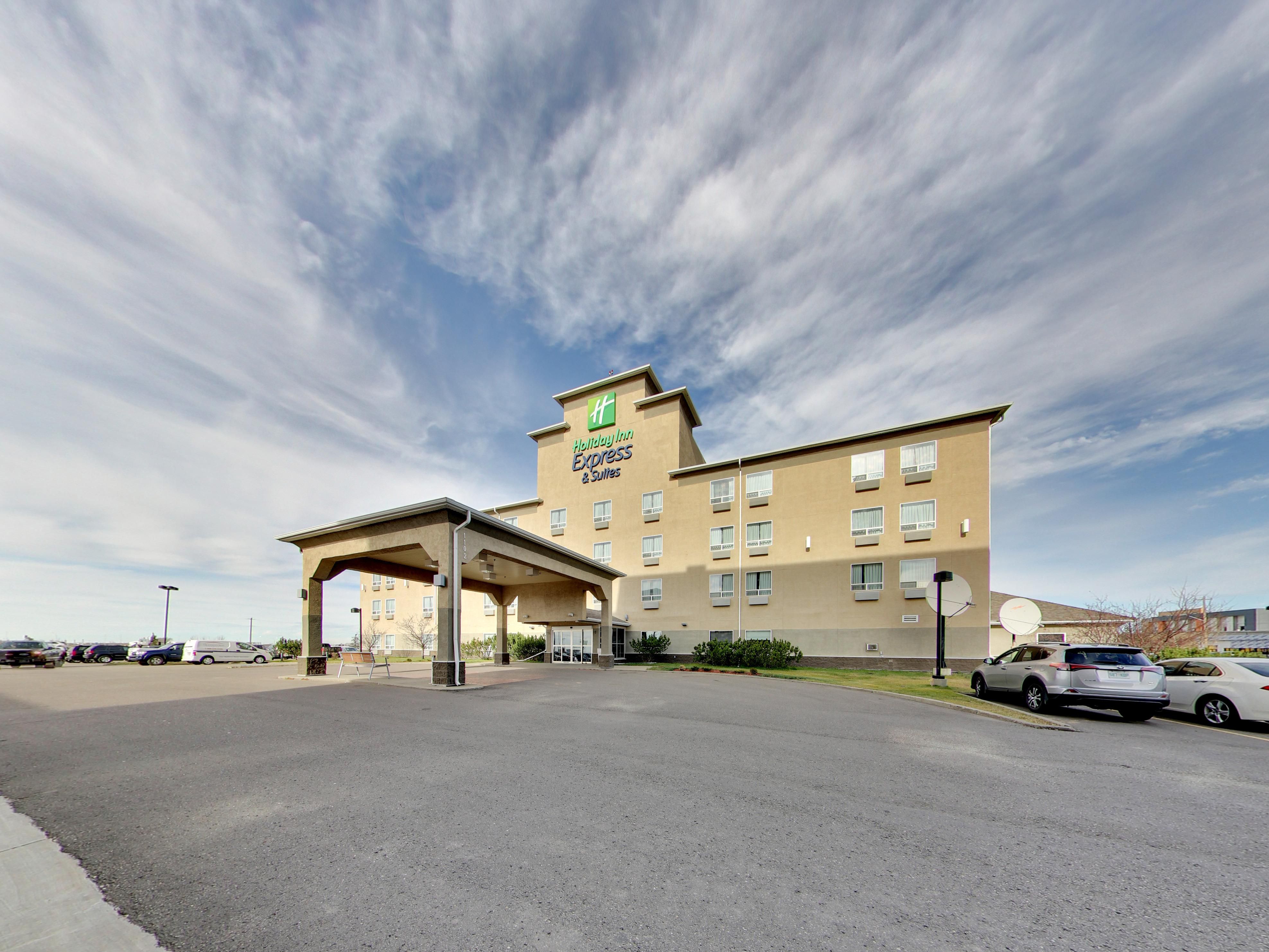 Holiday Inn Express & Suites Edmonton-International Airport Hotel by IHG