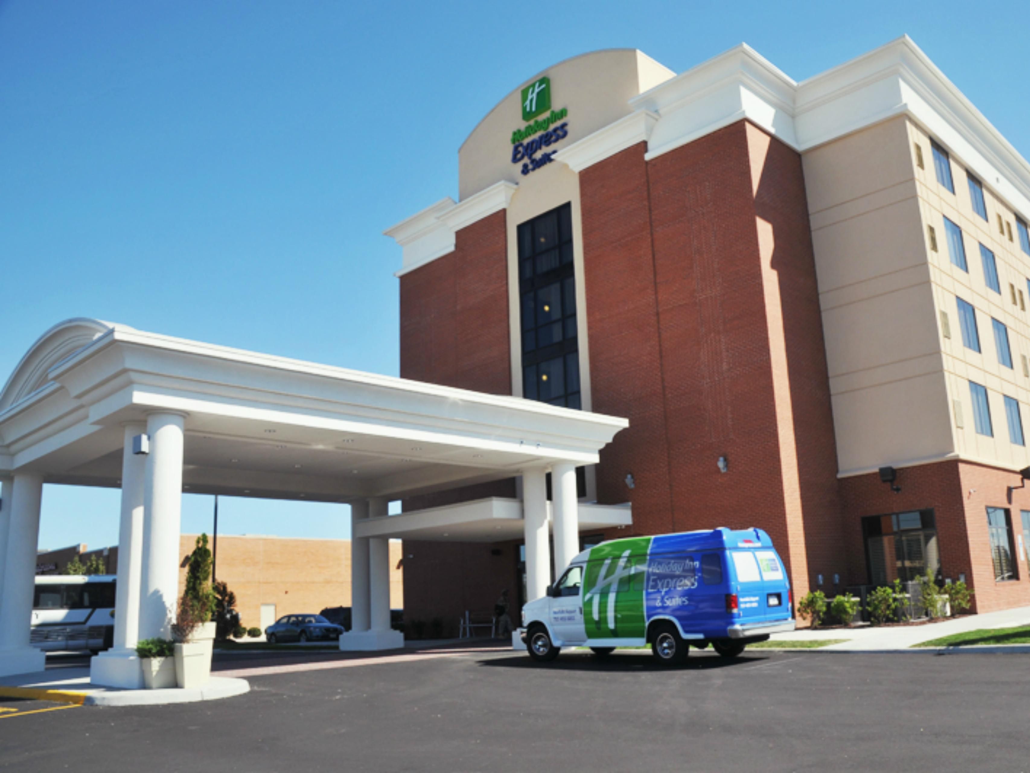 Hotels In Norfolk Va Near Airport Holiday Inn Express Suites Norfolk Airport