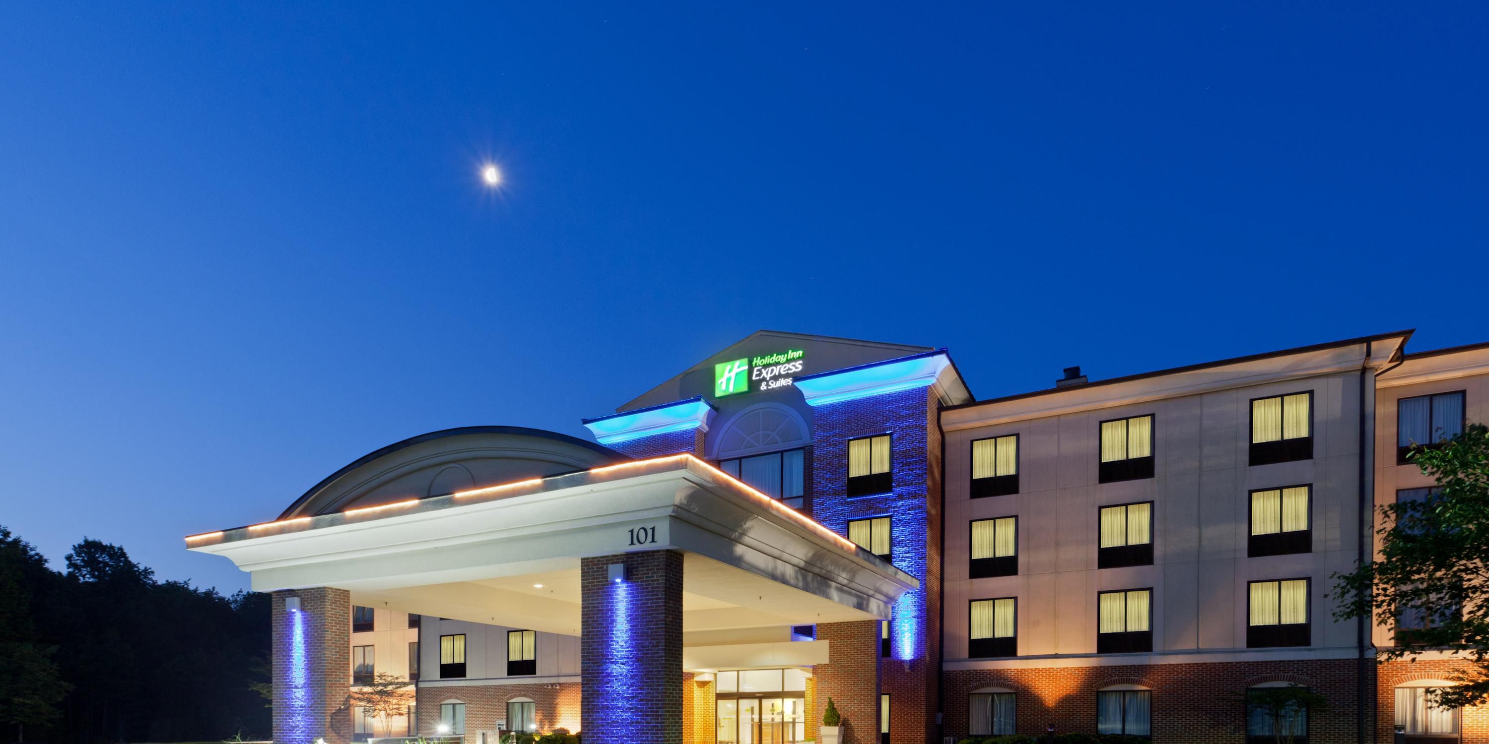 Holiday Inn Express & Suites North East