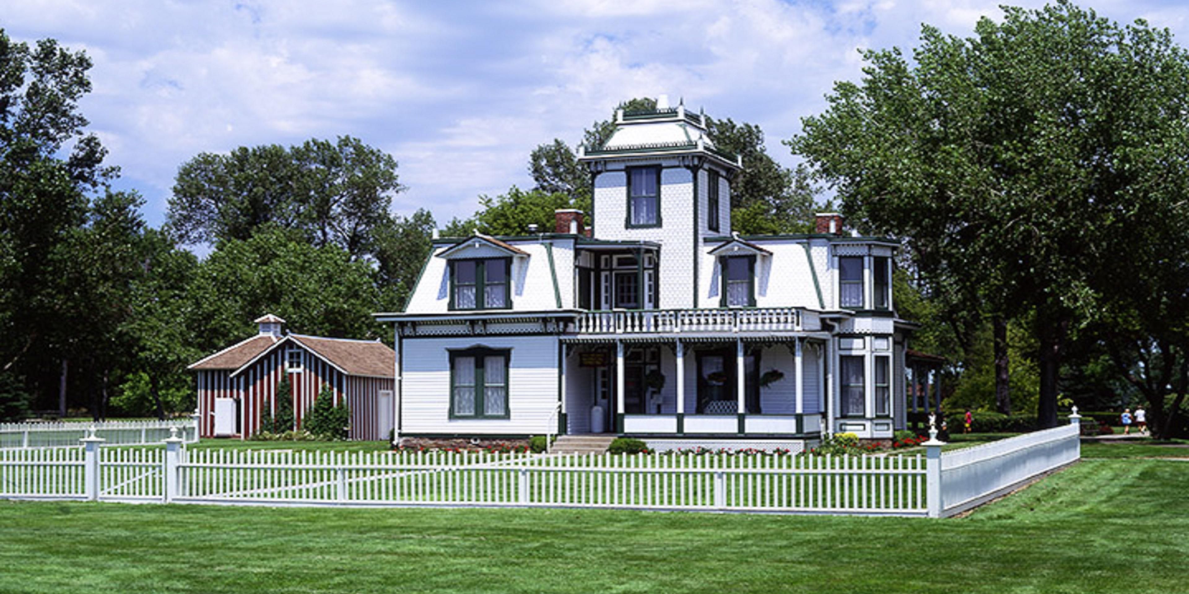 Enjoy the historic touring of Wild Buffalo Bill's House just minutes from the hotel.
