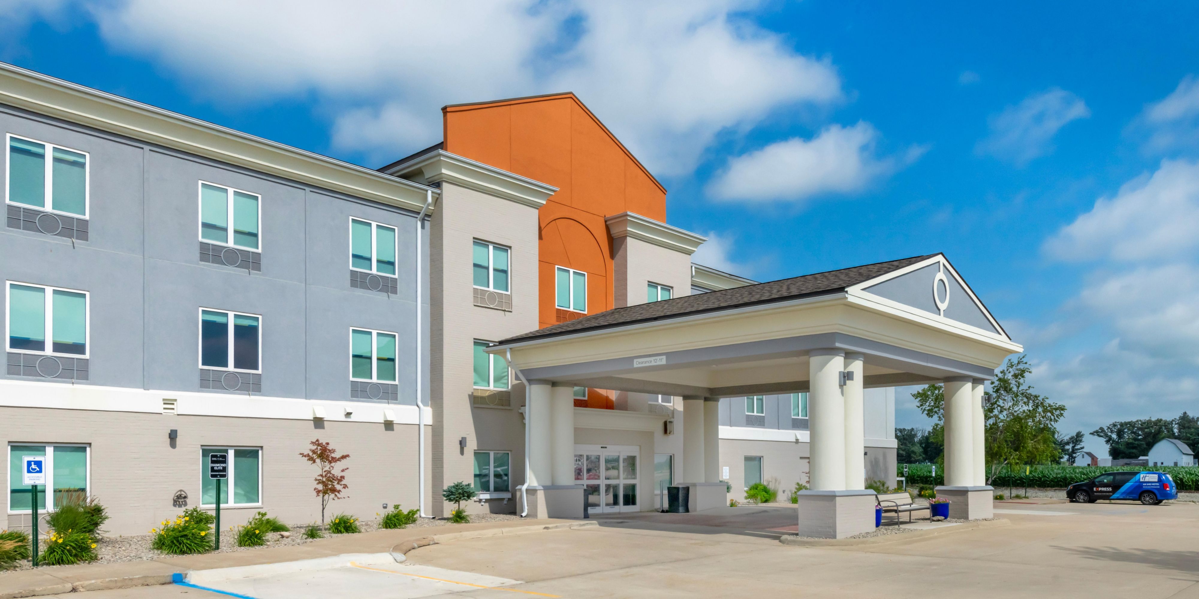 Holiday Inn Express & Suites Northwood