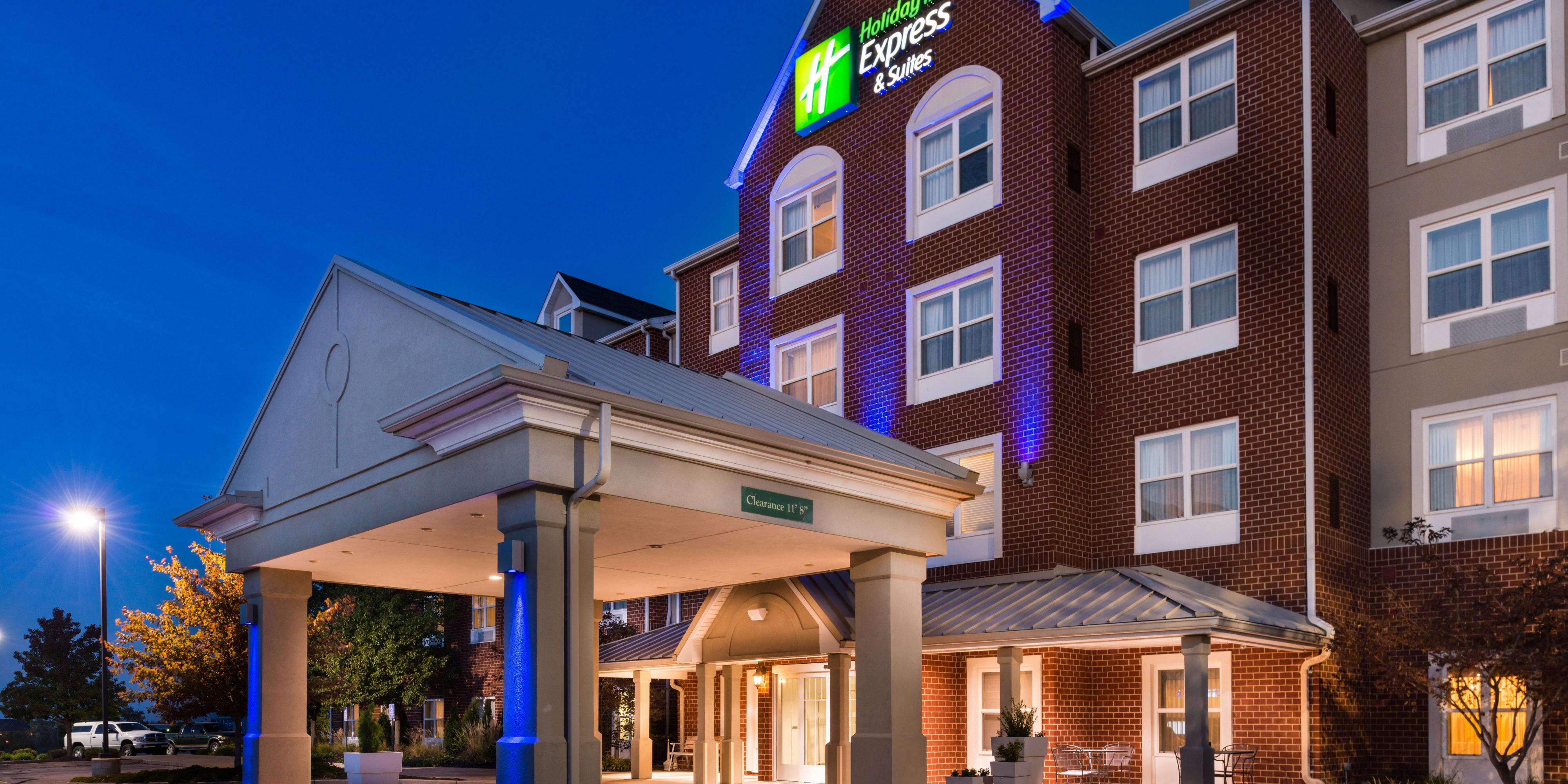 Holiday Inn Express & Suites St. Louis West-O'Fallon