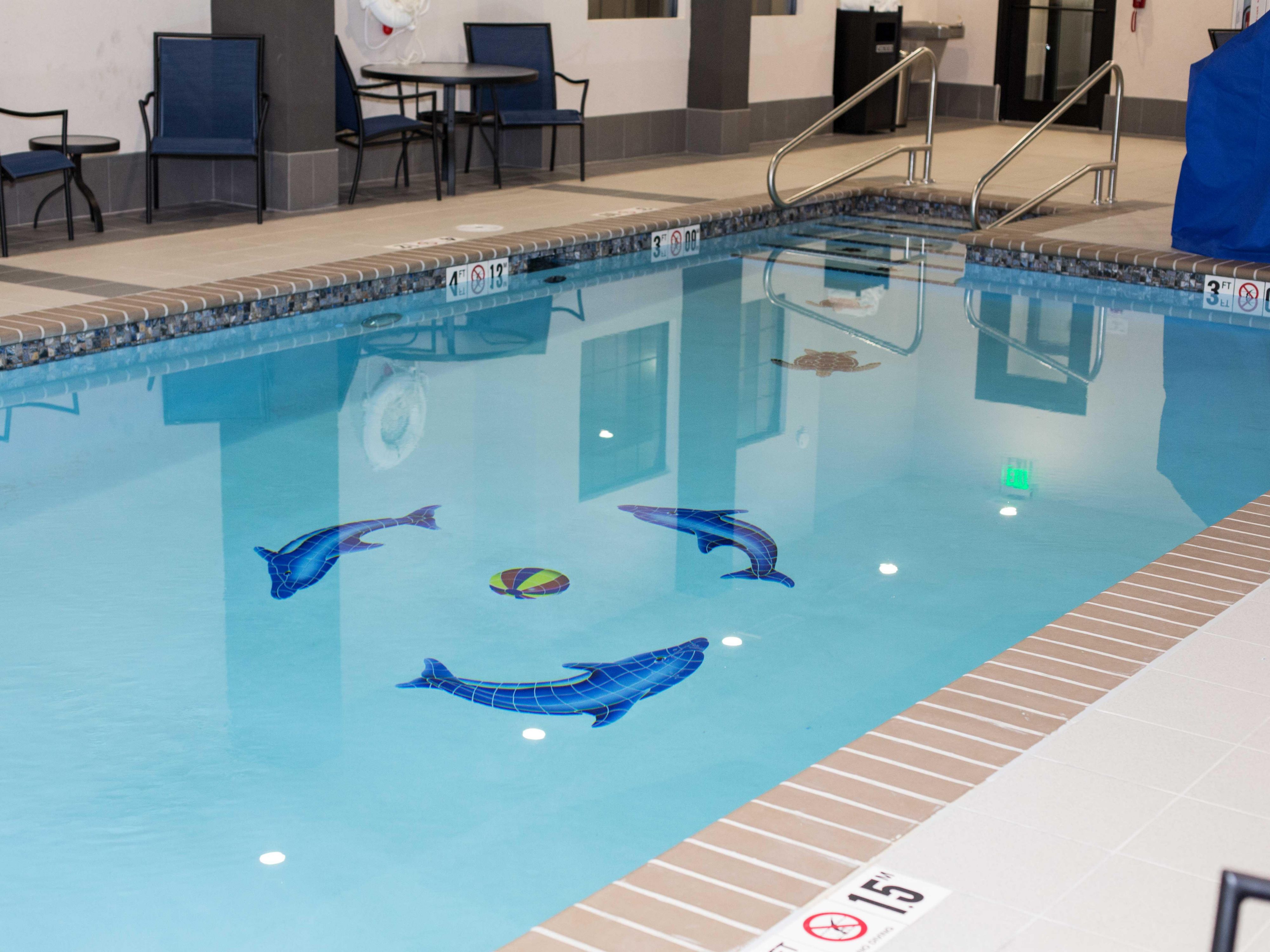 From complimentary Express Start™ breakfast and a heated indoor pool to our 24-hour fitness center, free self-parking, laundry facilities, and high-speed Wi-Fi, our amenities deliver comfort and convenience for all guests. Enjoy modern essentials designed for a worry-free stay.