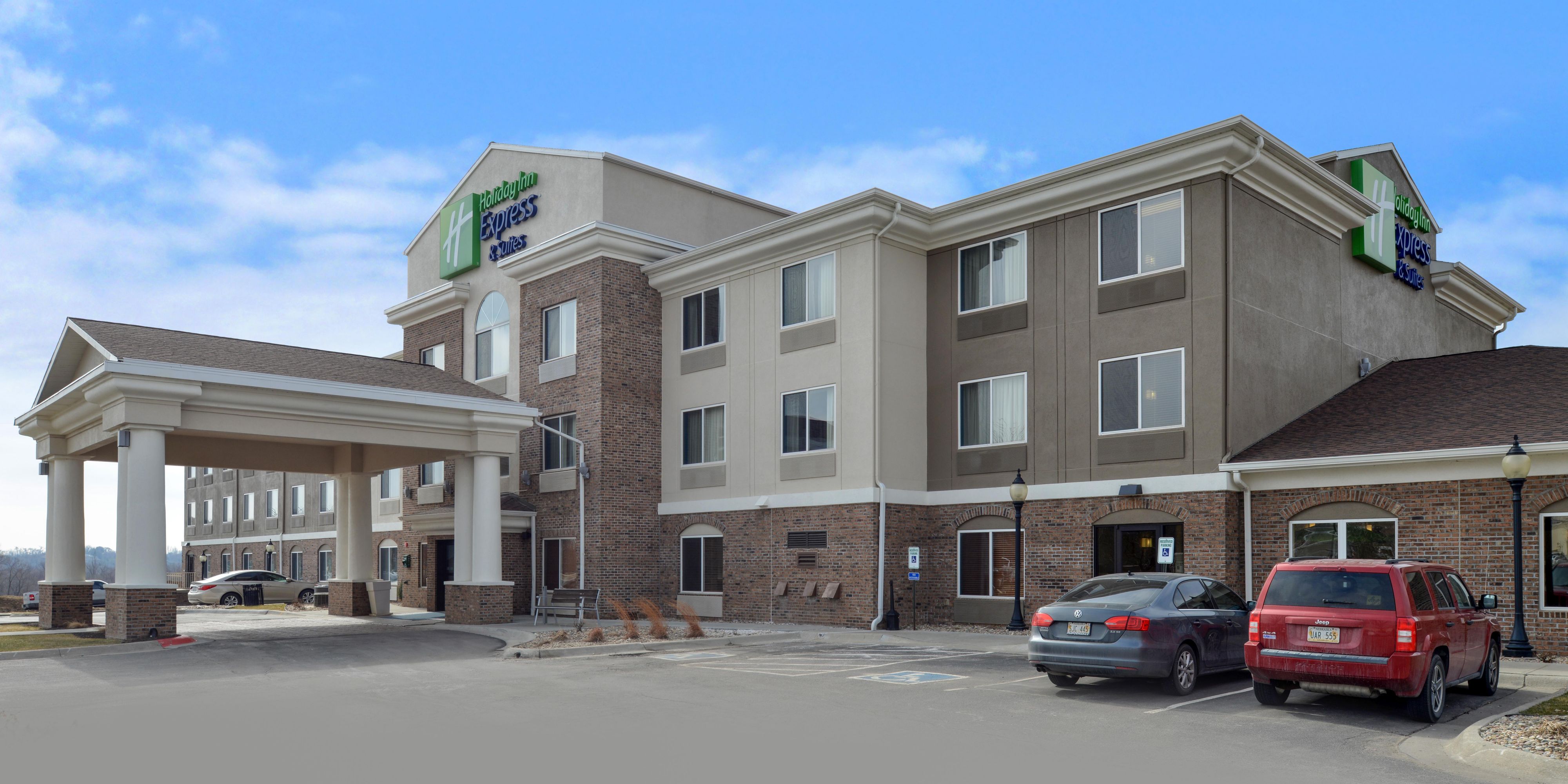 Pet friendly hotels in Omaha NE Holiday Inn Express Suites