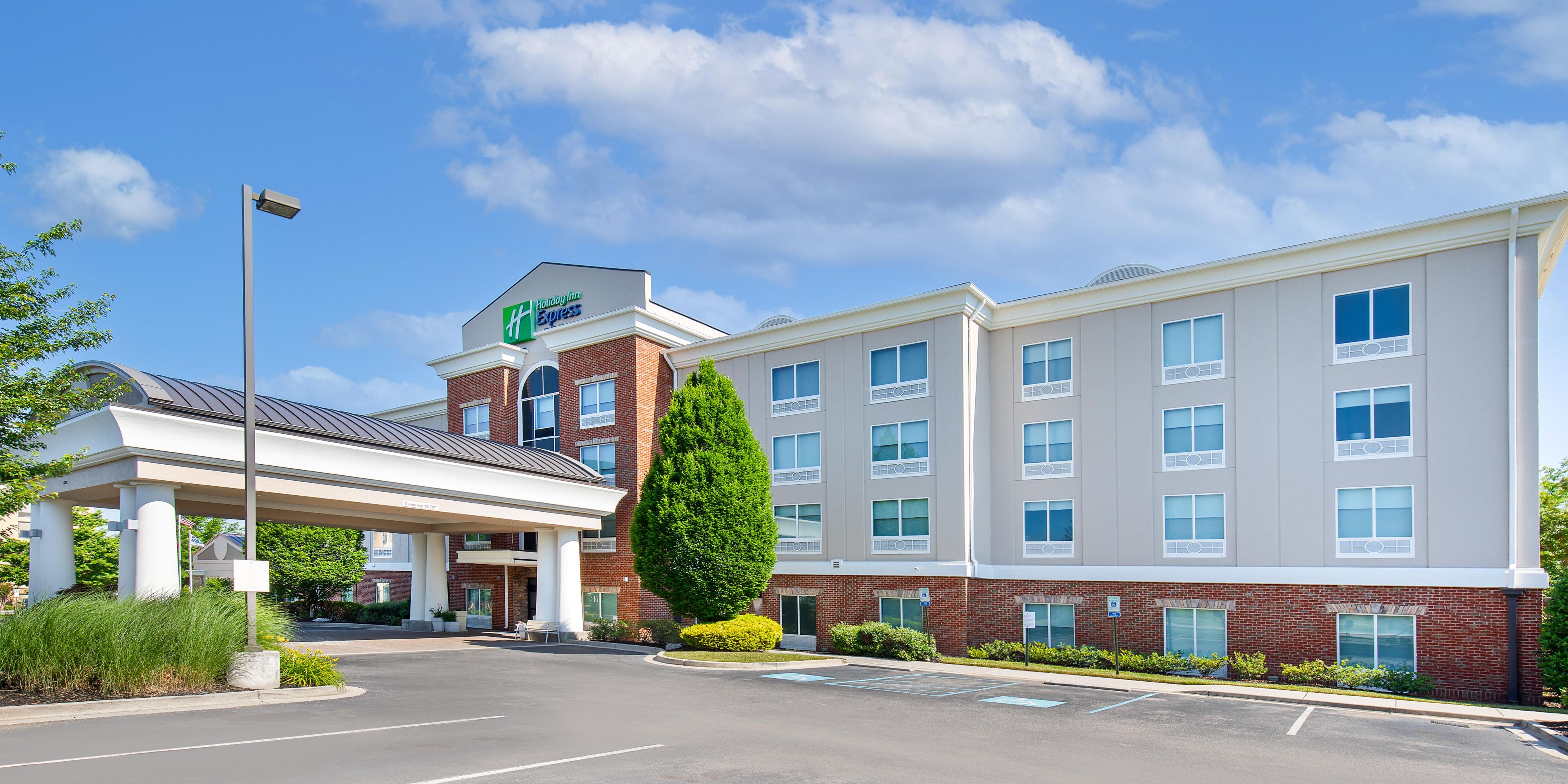 Holiday Inn Express & Suites Ooltewah Springs-Chattanooga