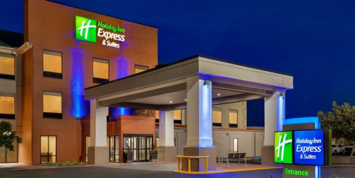 Holiday Inn Express & Suites Opelousas