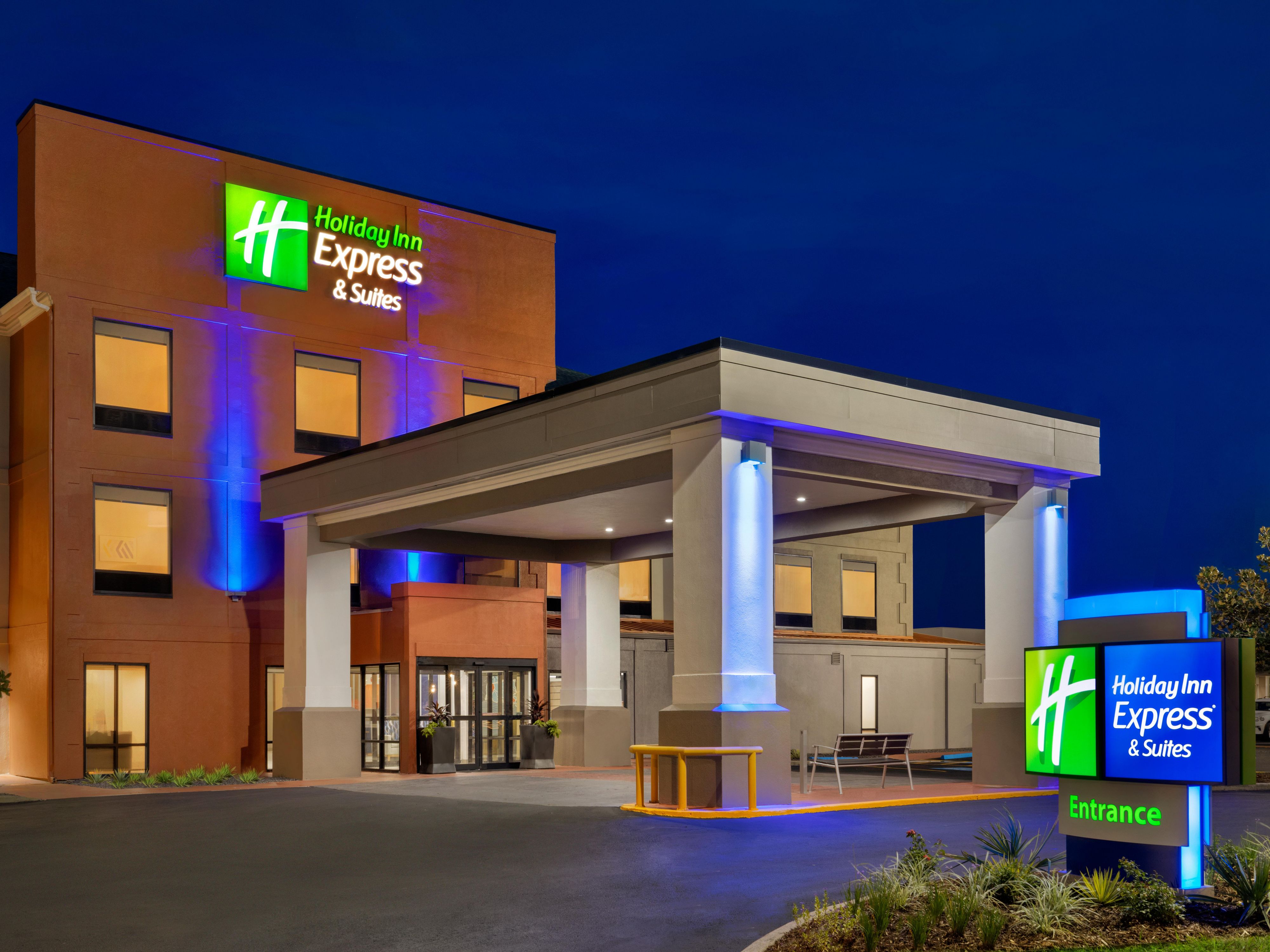 Hotels in Opelousas LA | Holiday Inn Express & Suites Opelousas