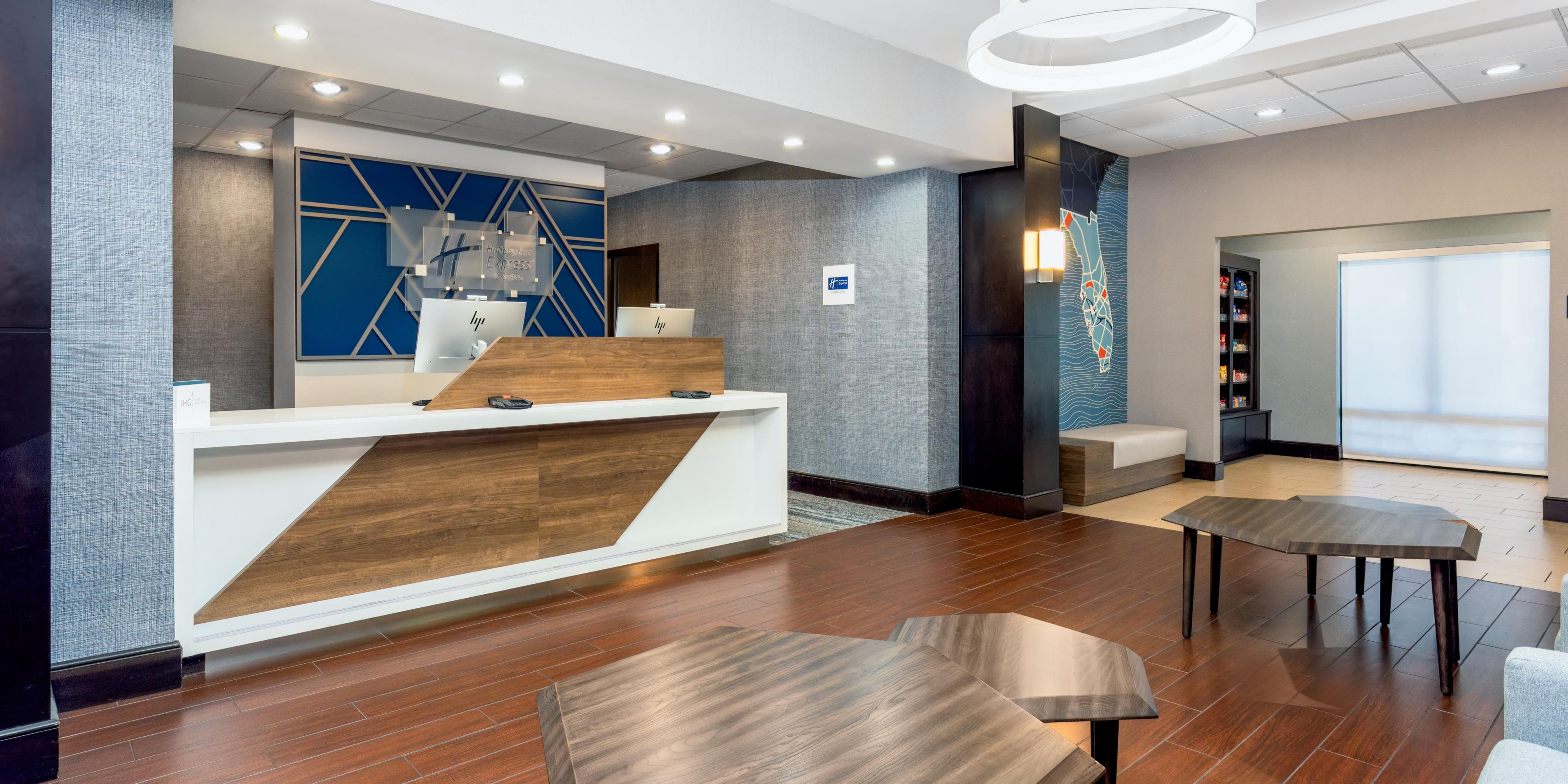Holiday Inn Express & Suites 奥兰多东