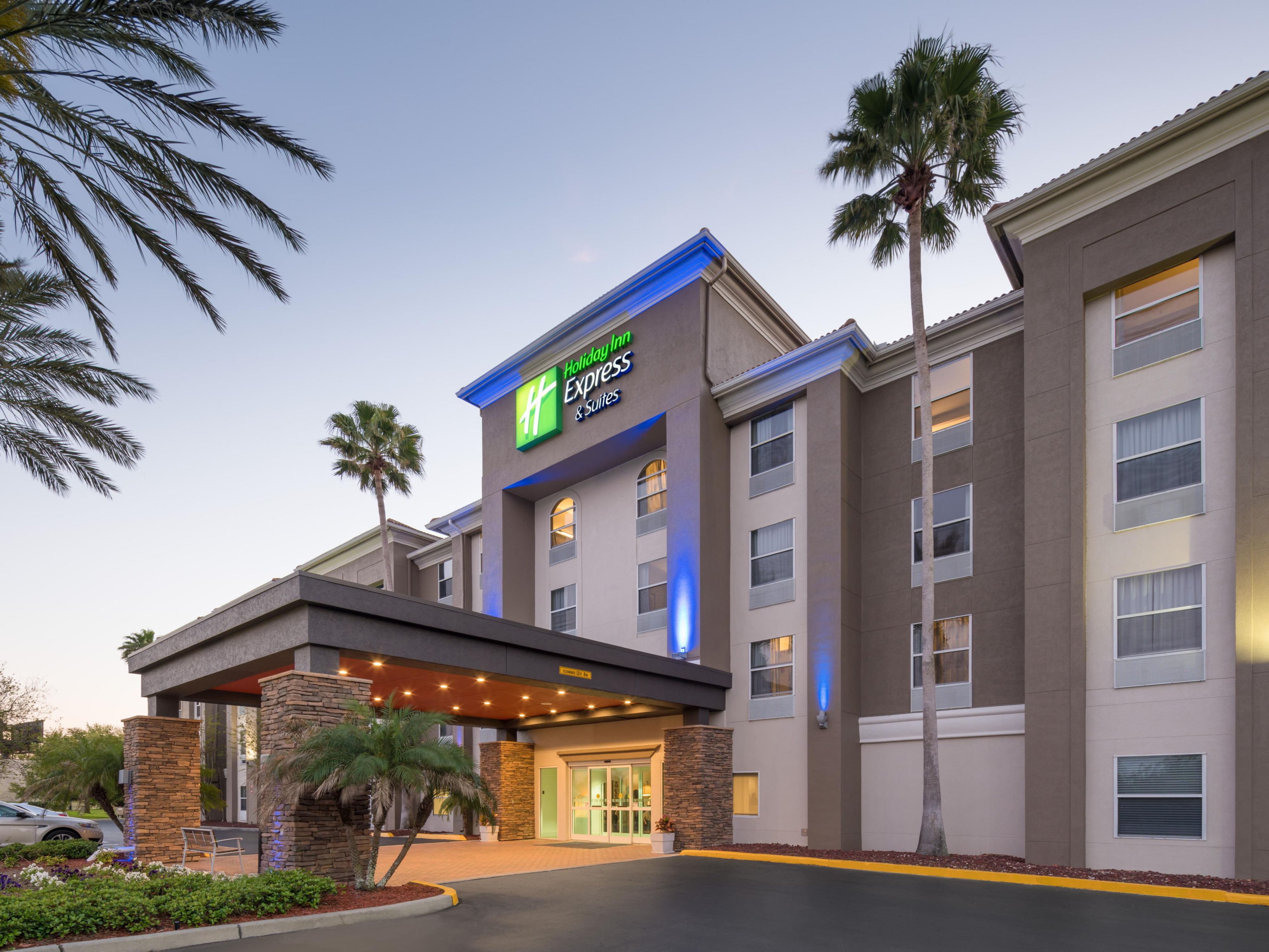 Holiday Inn Express Orlando | Earn Points at Our Guaranteed Best Rate
