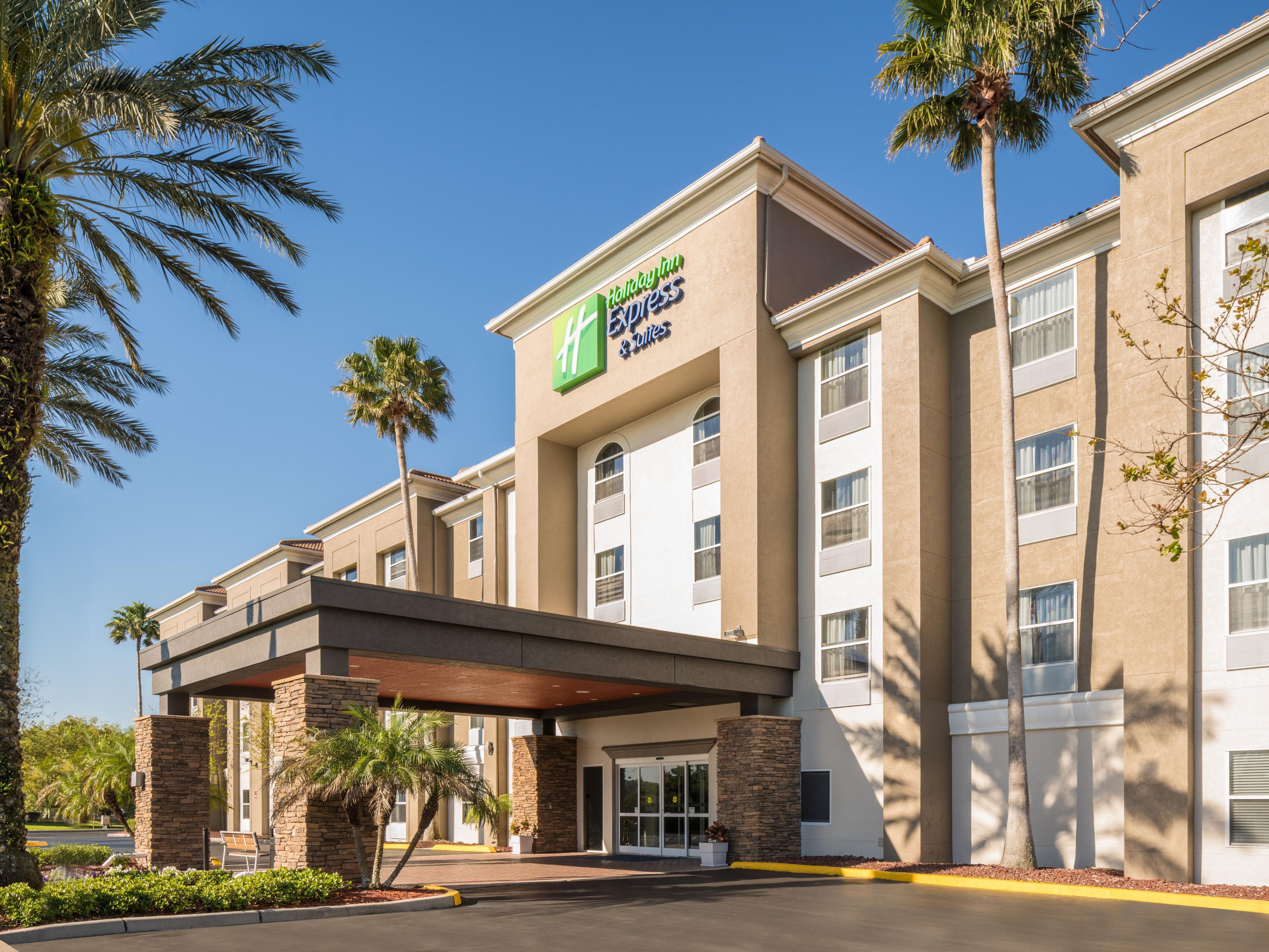 Holiday Inn Express Suites Orlando International Airport Hotel By IHG   Holiday Inn Express And Suites Orlando 5653143110 4x3