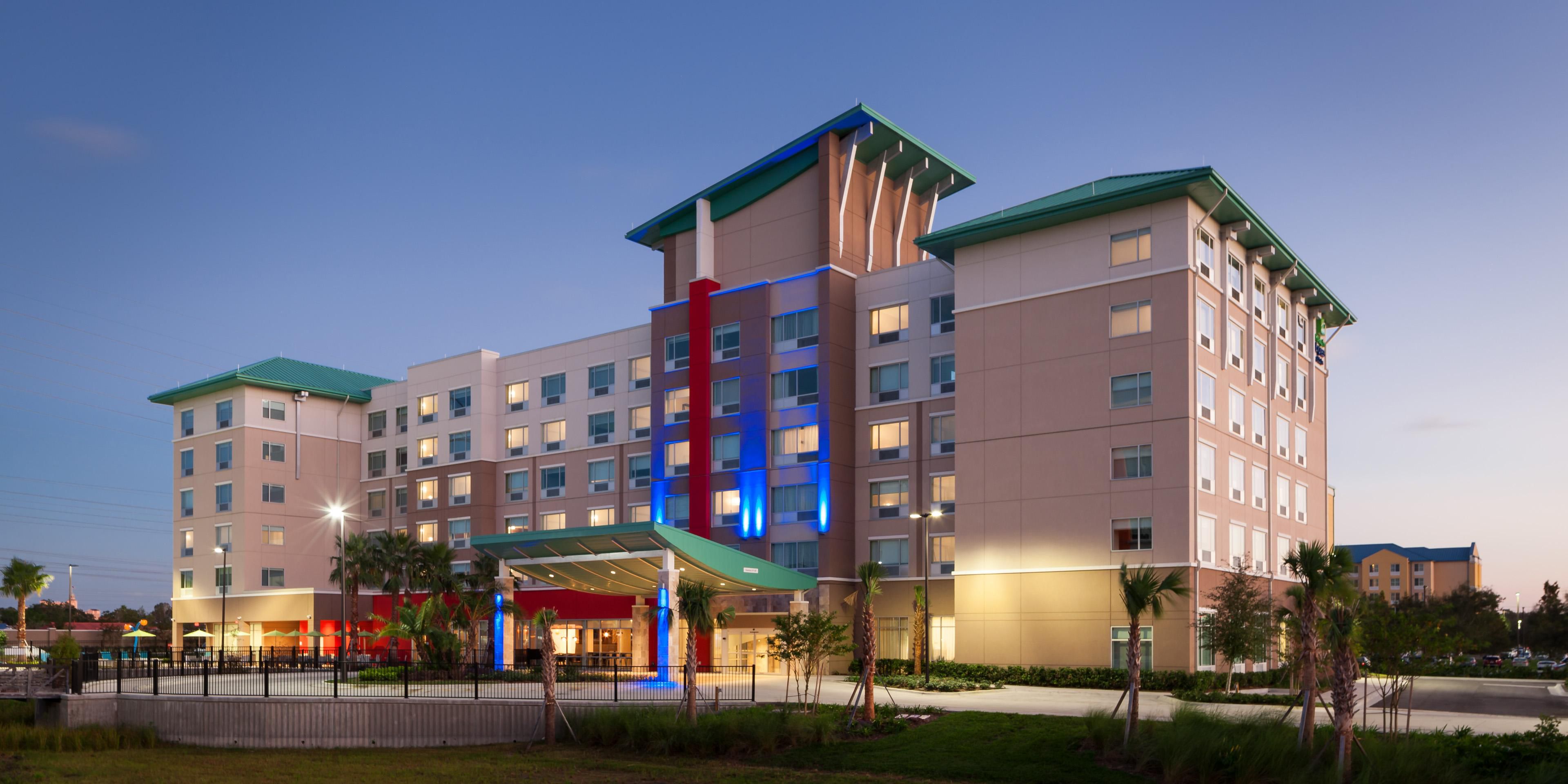 Welcome to the Holiday Inn Express & Suites Orlando at SeaWorld®! Located in the heart of the International Drive Area!