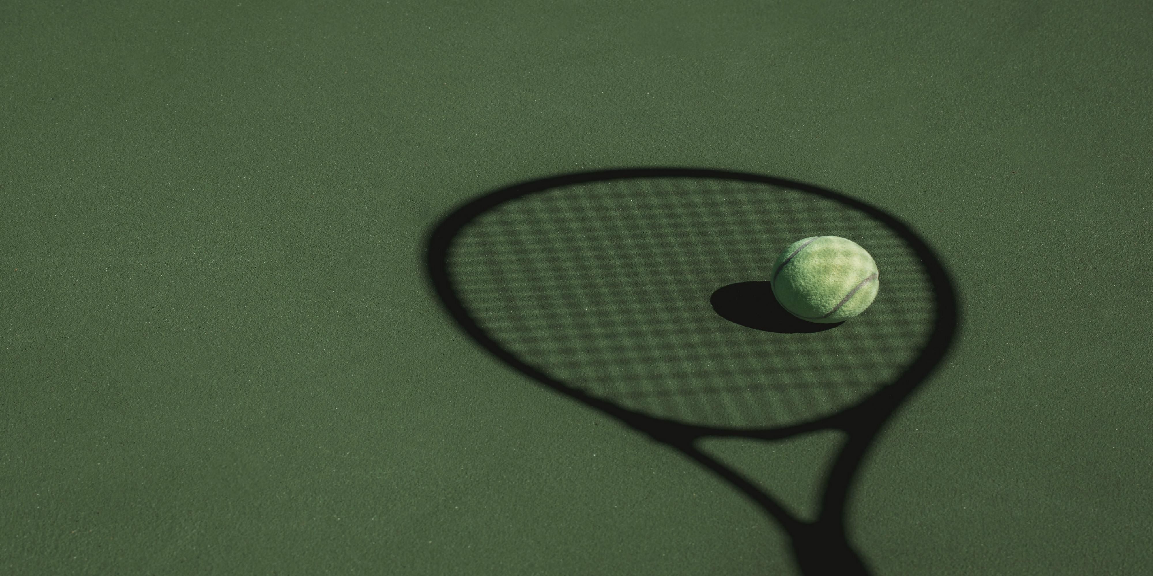 The hotel is located near the United States Tennis Association Headquarters. Whether you are coming to learn how to play or improve your game, we are the place to stay. Begin your day with breakfast provided for our guests.