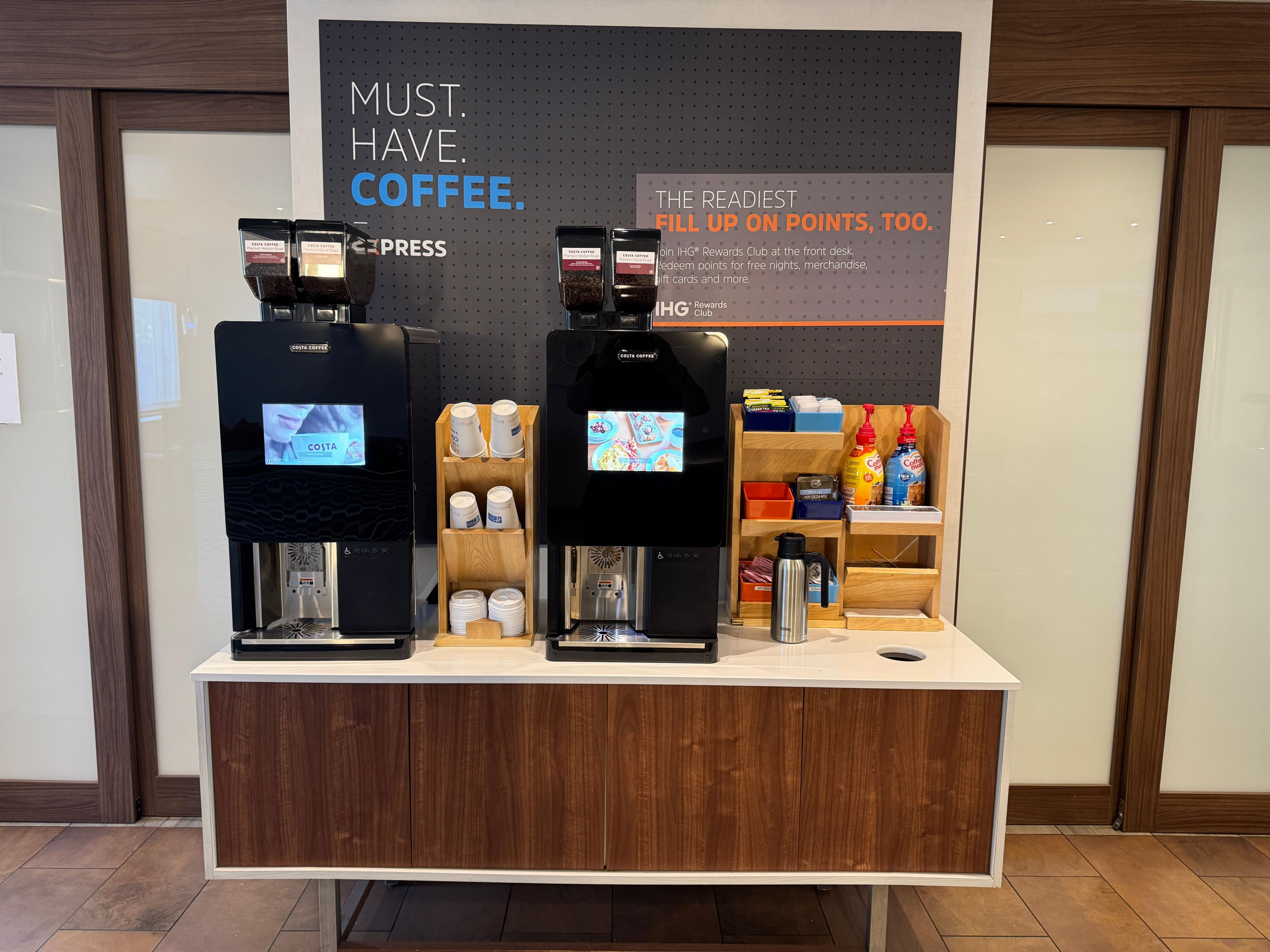 Savor the taste of freshly brewed coffee around the clock with our new bean-to-cup coffee
machine, available 24/7 in the lobby. Elevate your stay with us and relish every sip of our
exceptional coffee!