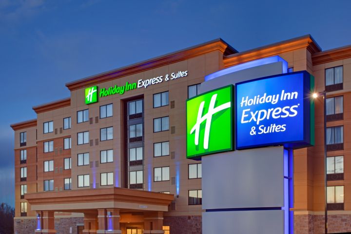 Holiday Inn Express & Suites Ottawa West - Ne