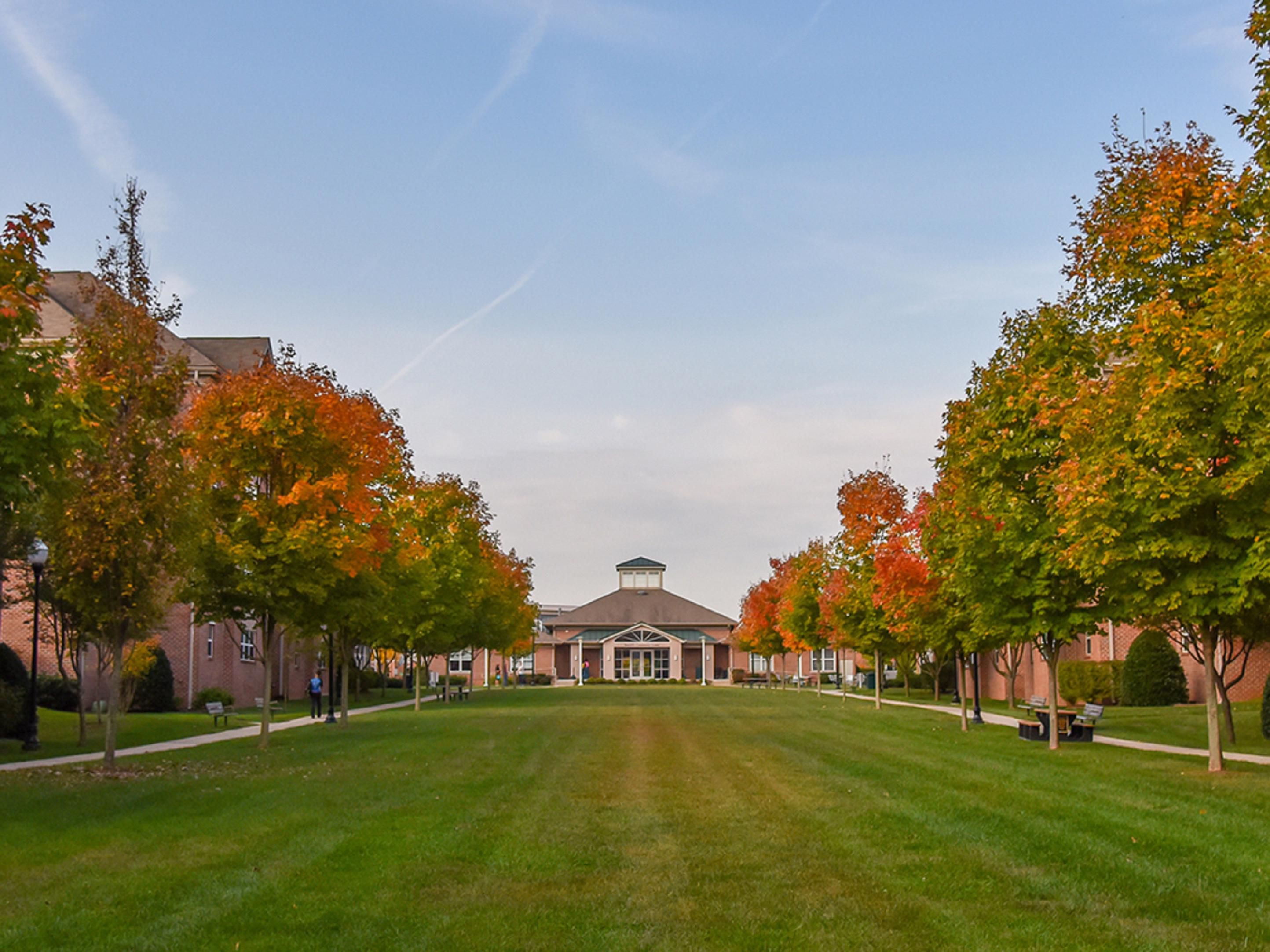 College can be expensive, right? We're here to pass along a special discount for Friends, Family, Students & Alumni, coming to Stevenson University campus, located minutes from the hotel. 
Use corporate ID 789896251 when booking your reservation to apply the discount.
For college athletic teams playing against Stevenson, call us for group rates.