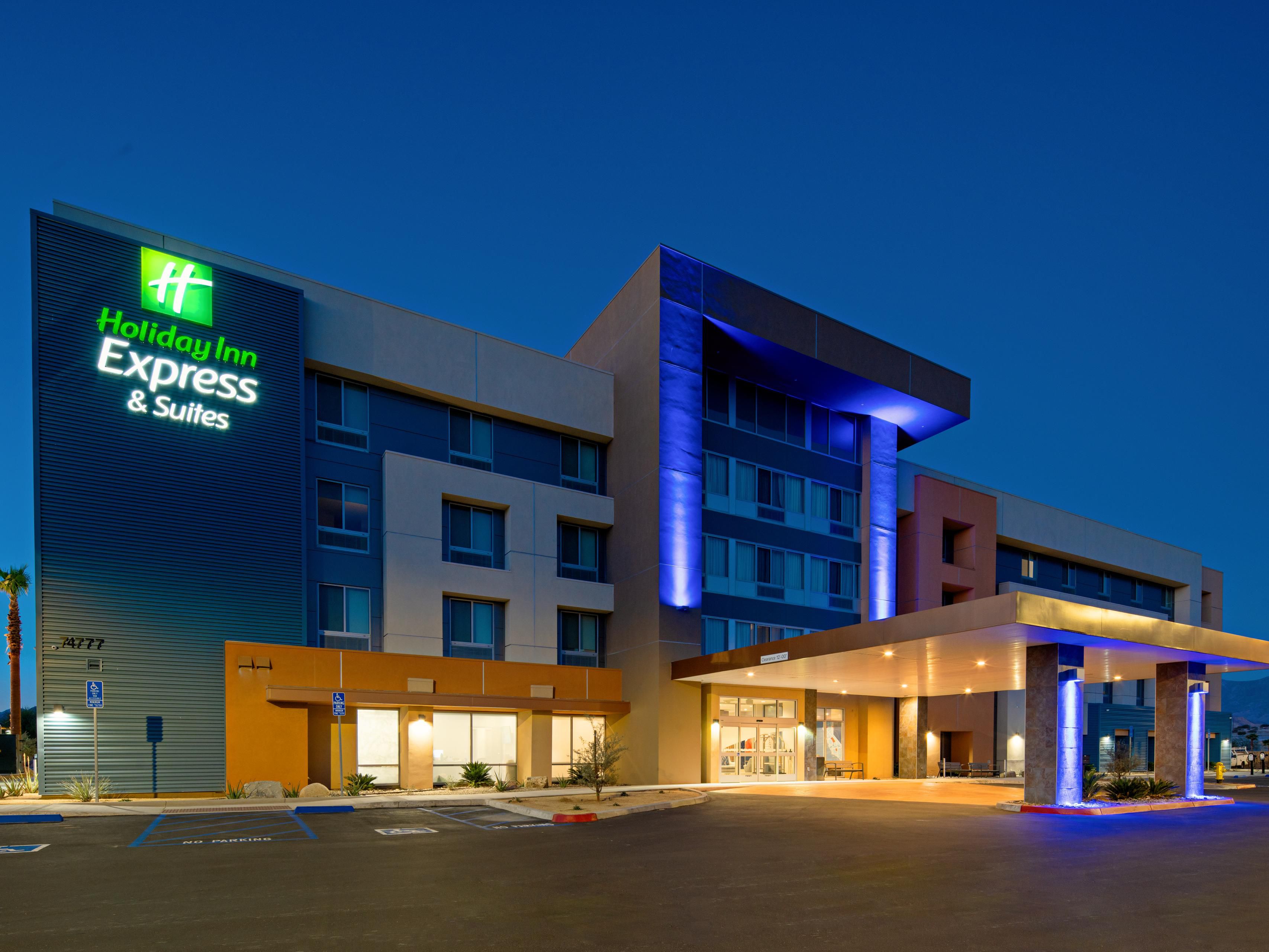 Holiday Inn Express Palm Desert, an IHG Hotel 