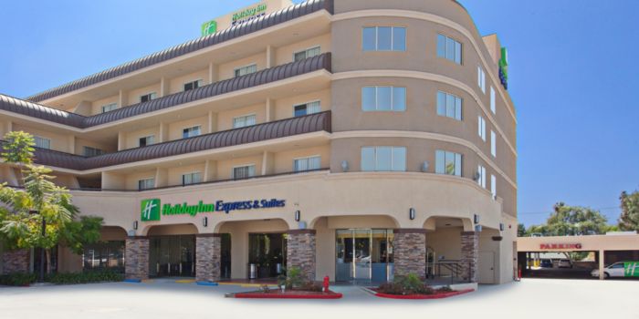 Holiday Inn Express & Suites Pasadena - Los Angeles