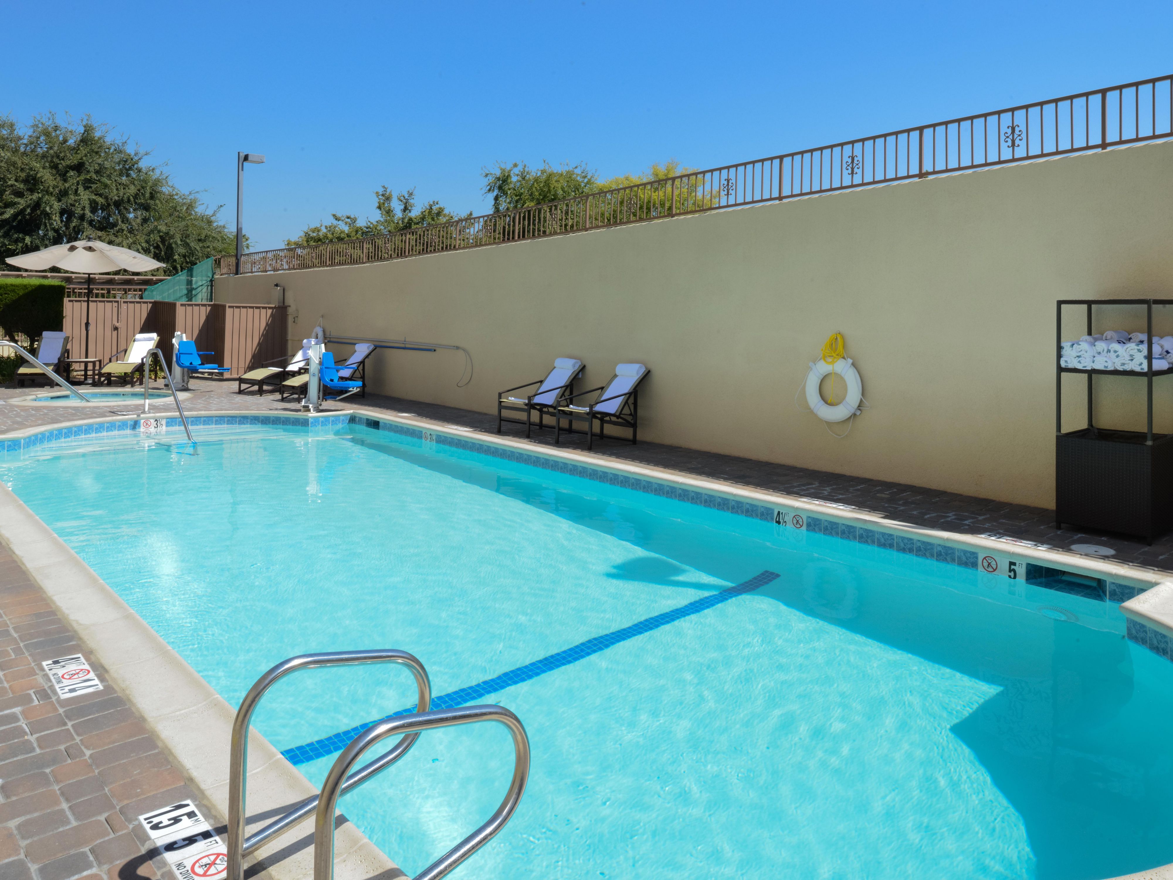Have a morning or afternoon dip in our outdoor pool