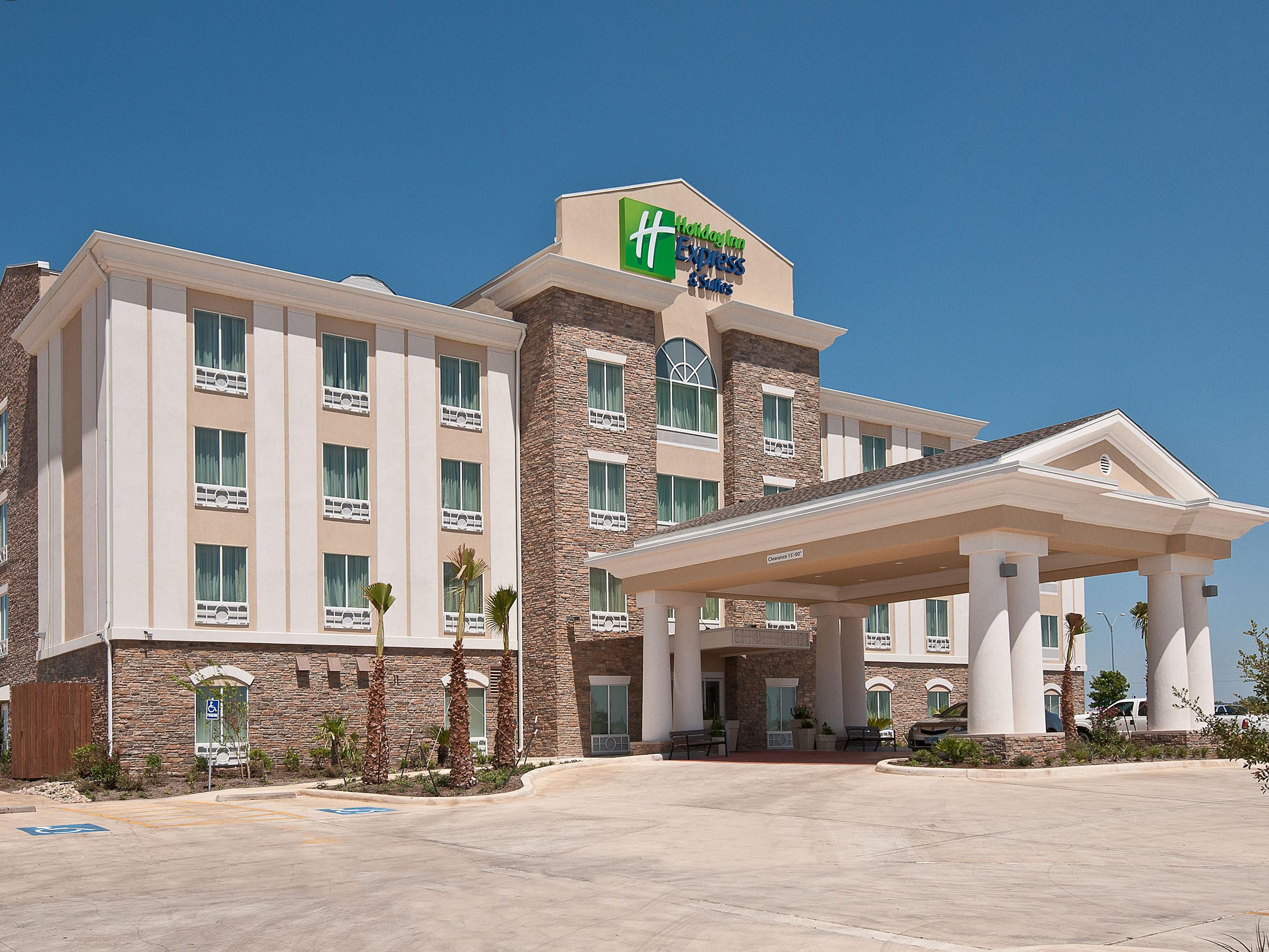 Hotel Exterior view from left