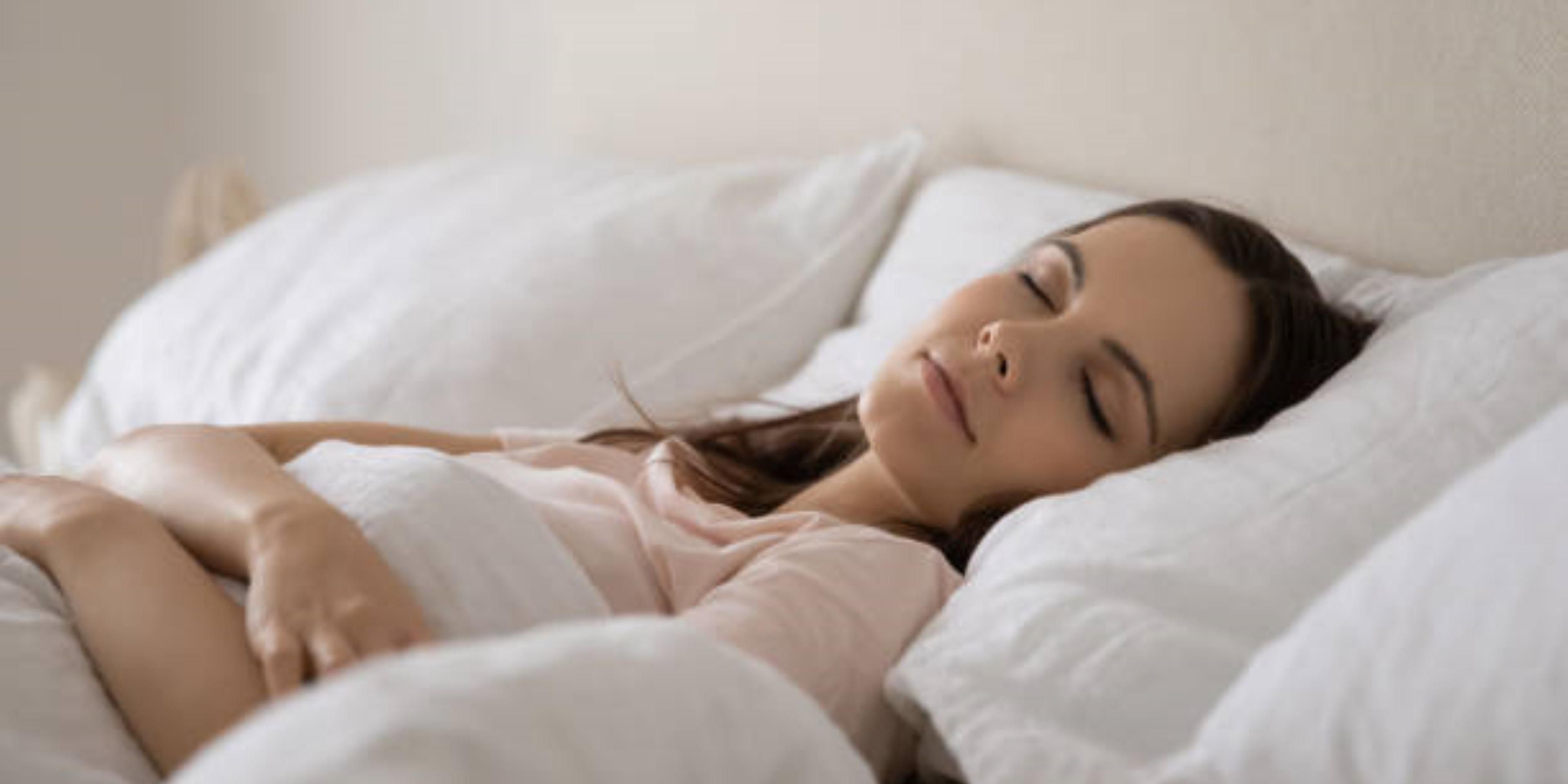 Rest easy and get a great night’s sleep with our Express Recharge, featuring plush duvets and choice of firm or soft pillows.