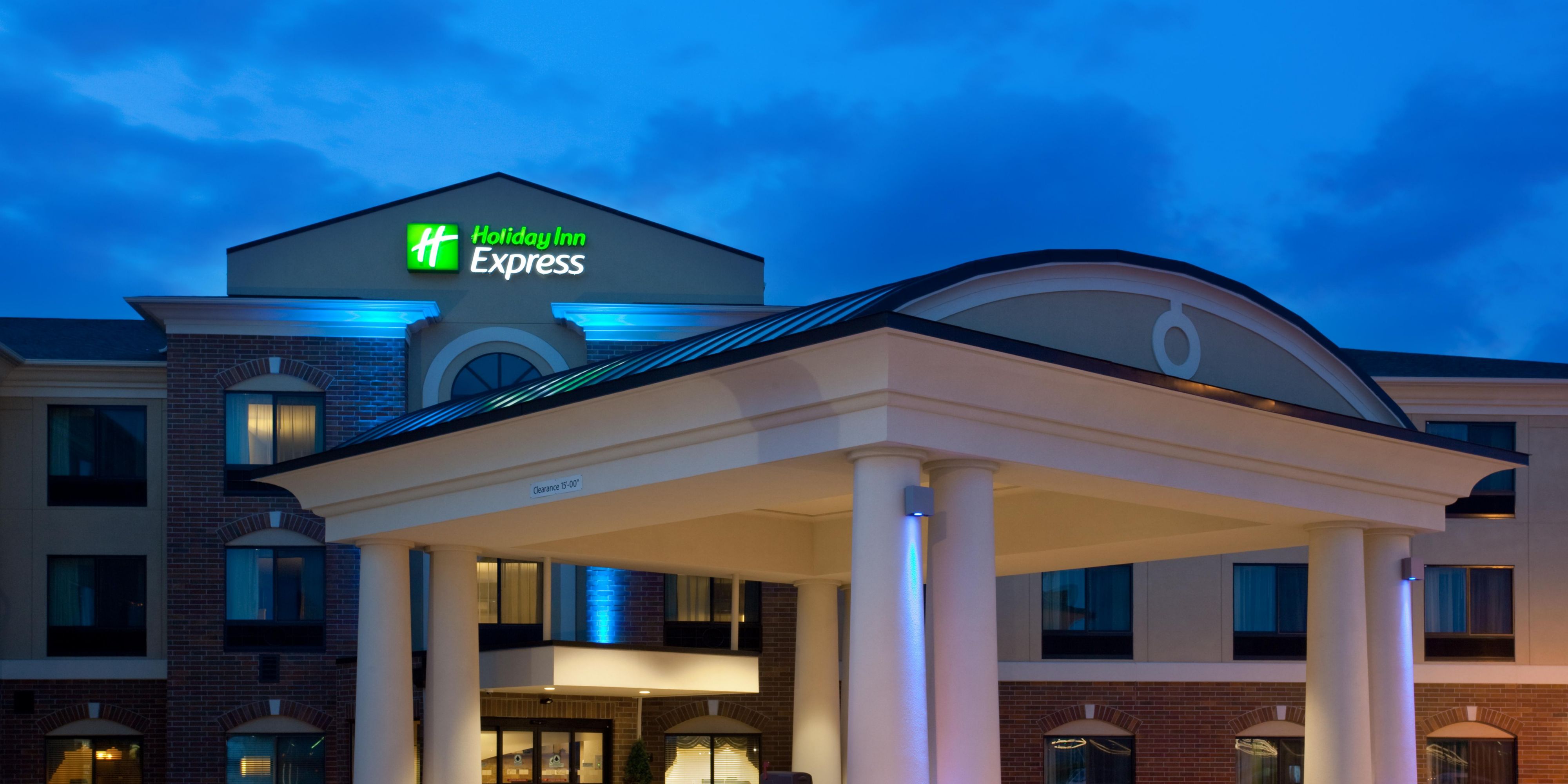 Holiday Inn Express & Suites Peru - LaSalle Area