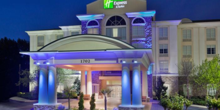 Holiday Inn Express & Suites Phenix City-Ft.Benning Area