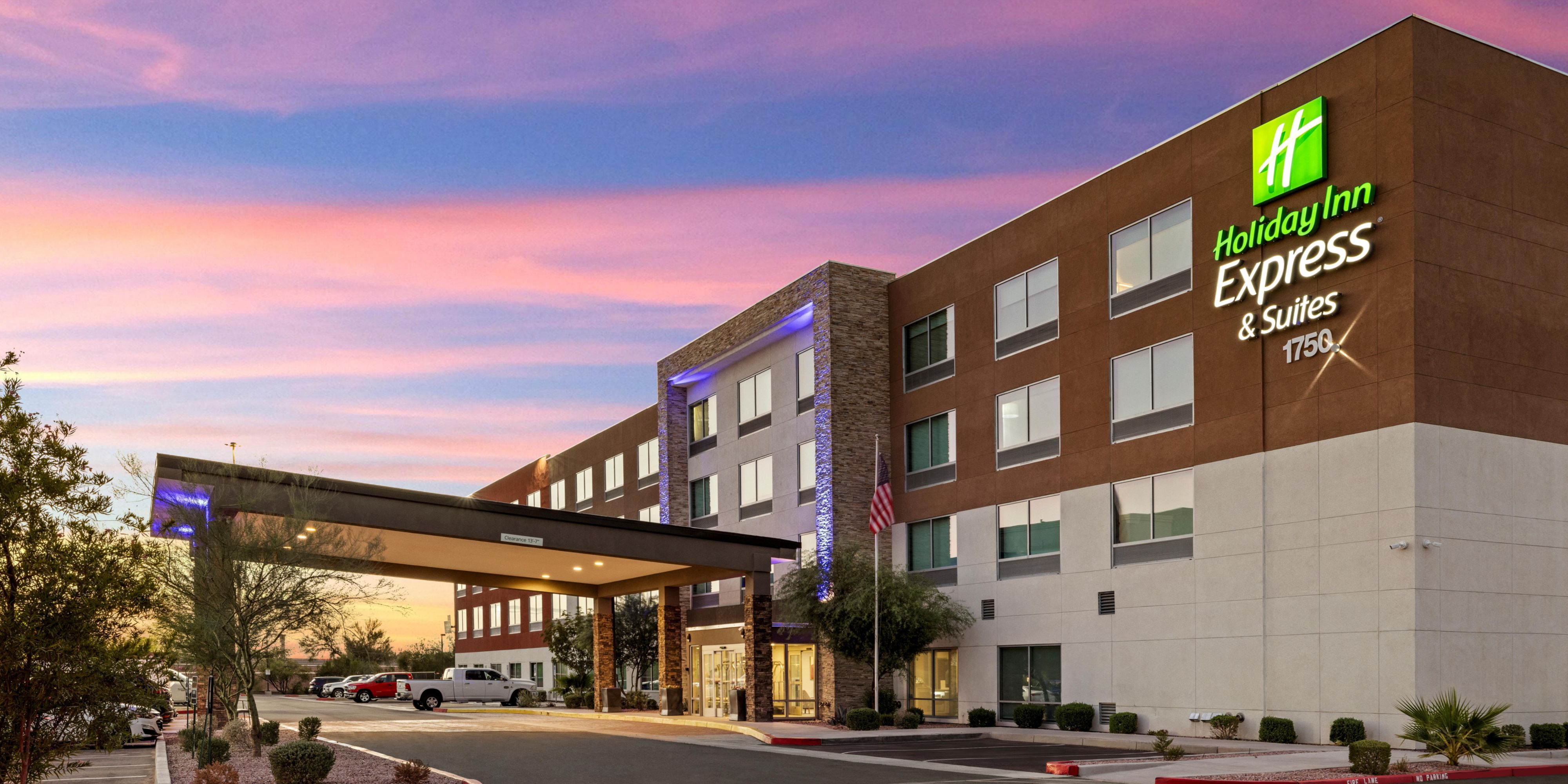 Holiday Inn Express & Suites Phoenix West - Tolleson