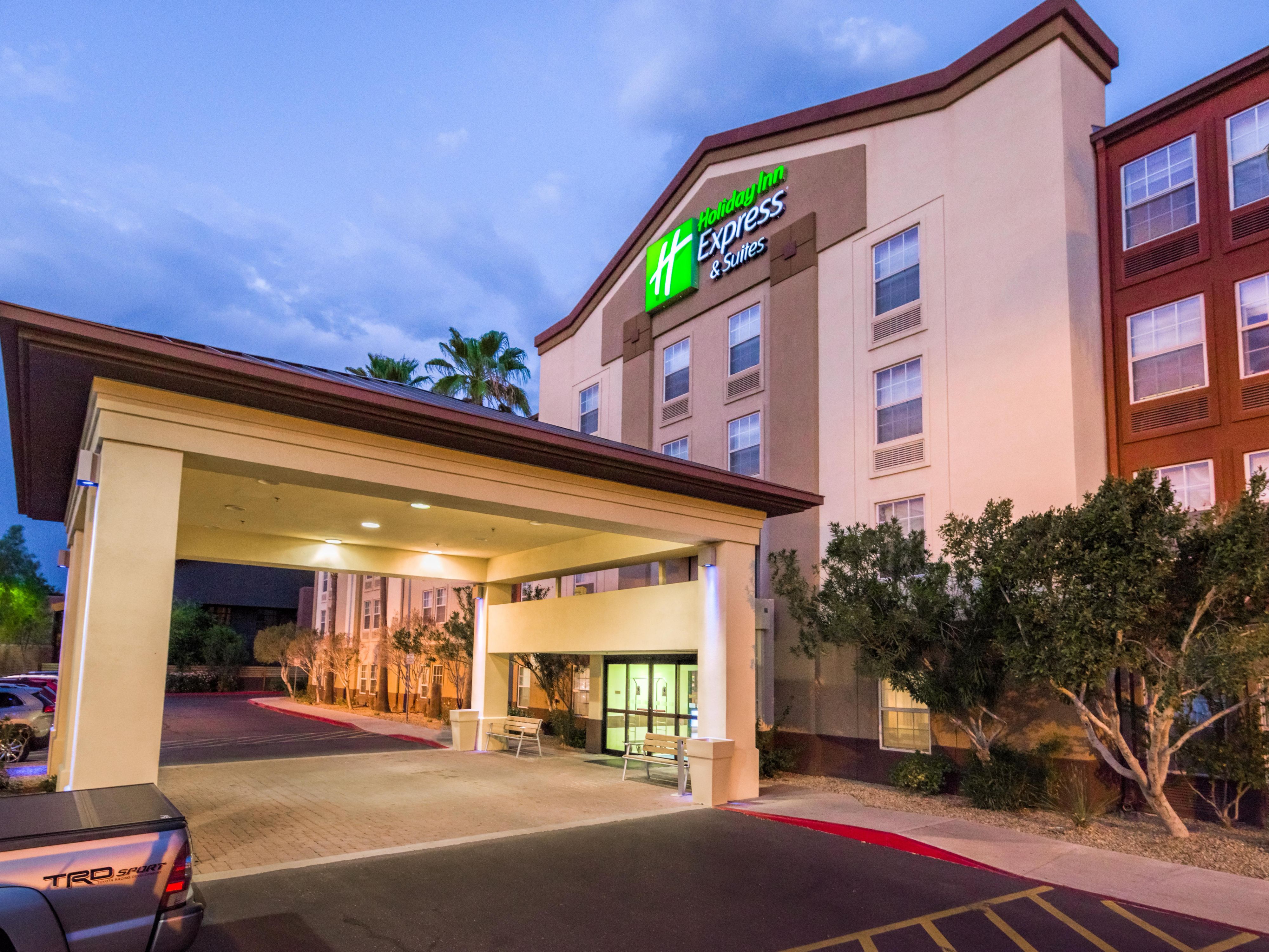 Hotels near Phoenix Convention Center | Holiday Inn Express & Suites ...