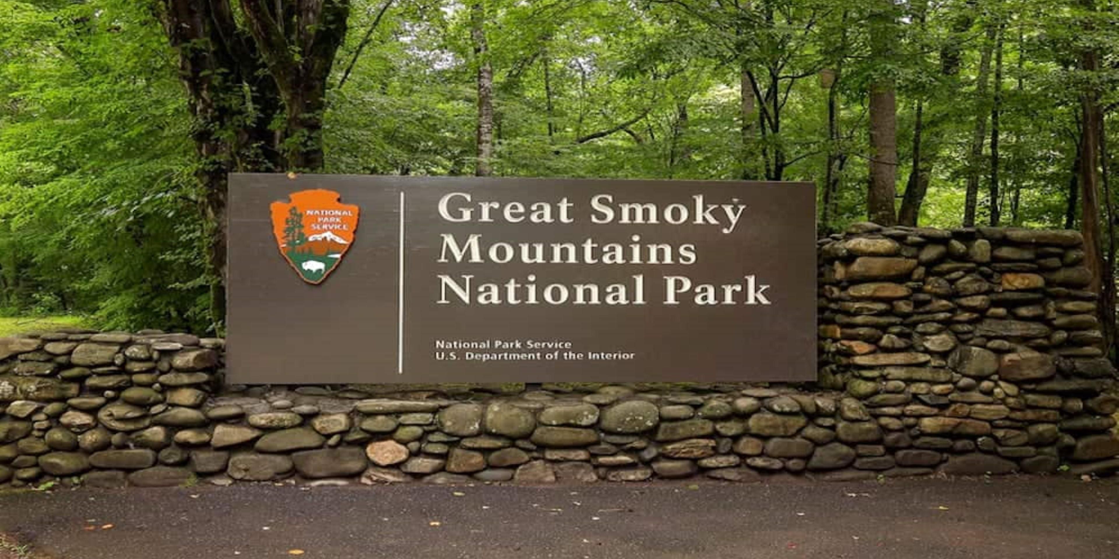 We are just a short drive  from the beautiful Smoky Mountain National Park.  Stop at the Sugarlands Welcome Center for a map that will help you to locate hiking trails, picnic tables, waterfalls, and the best places to see wildlife.  Our hotel is located 3 to 5 miles of most Pigeon Forge attractions including Dollywood & Splash Country.