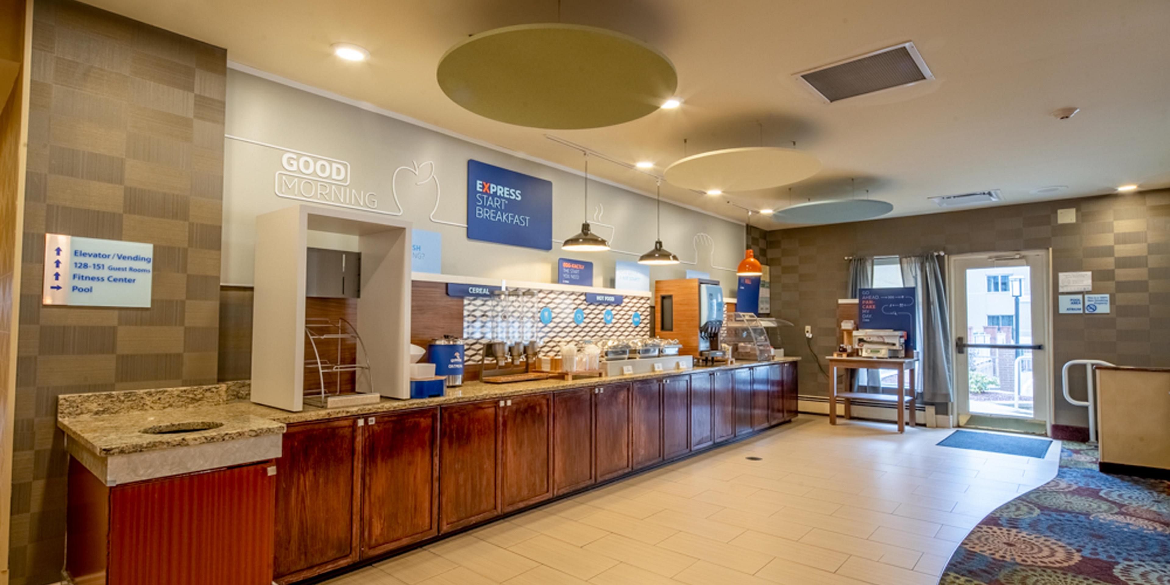 Book your stay at Holiday Inn Express & Suites Pittsburgh Airport to enjoy complimentary breakfast served daily. Choose from a selection of grab-and-go options for an energizing start to your day. From healthy yogurts to assorted cereals, our hotel's delicious breakfast spread offers something for all of our Pittsburgh guests to enjoy.
