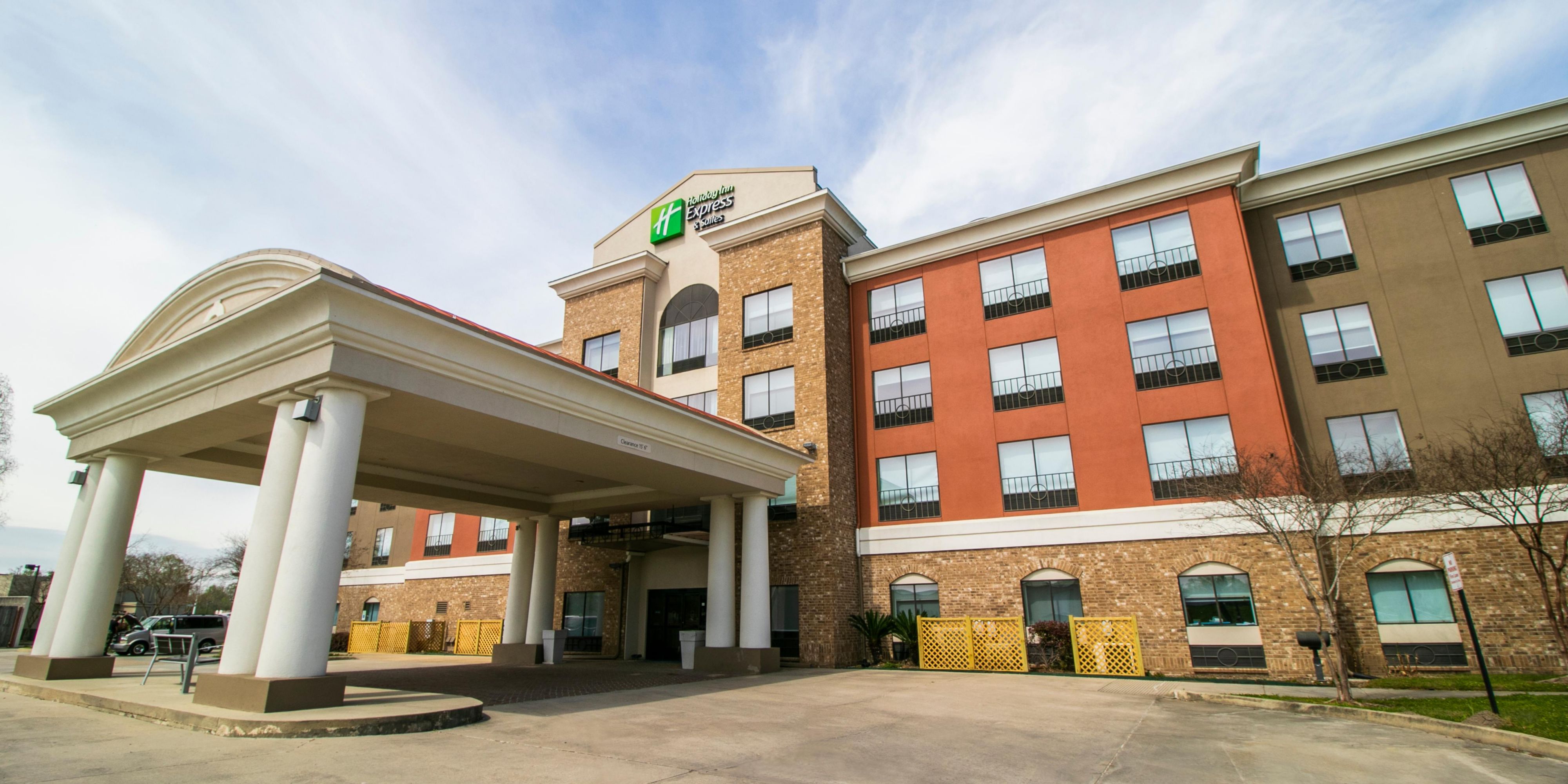 Holiday Inn Express & Suites Baton Rouge -Port Allen Map & Driving