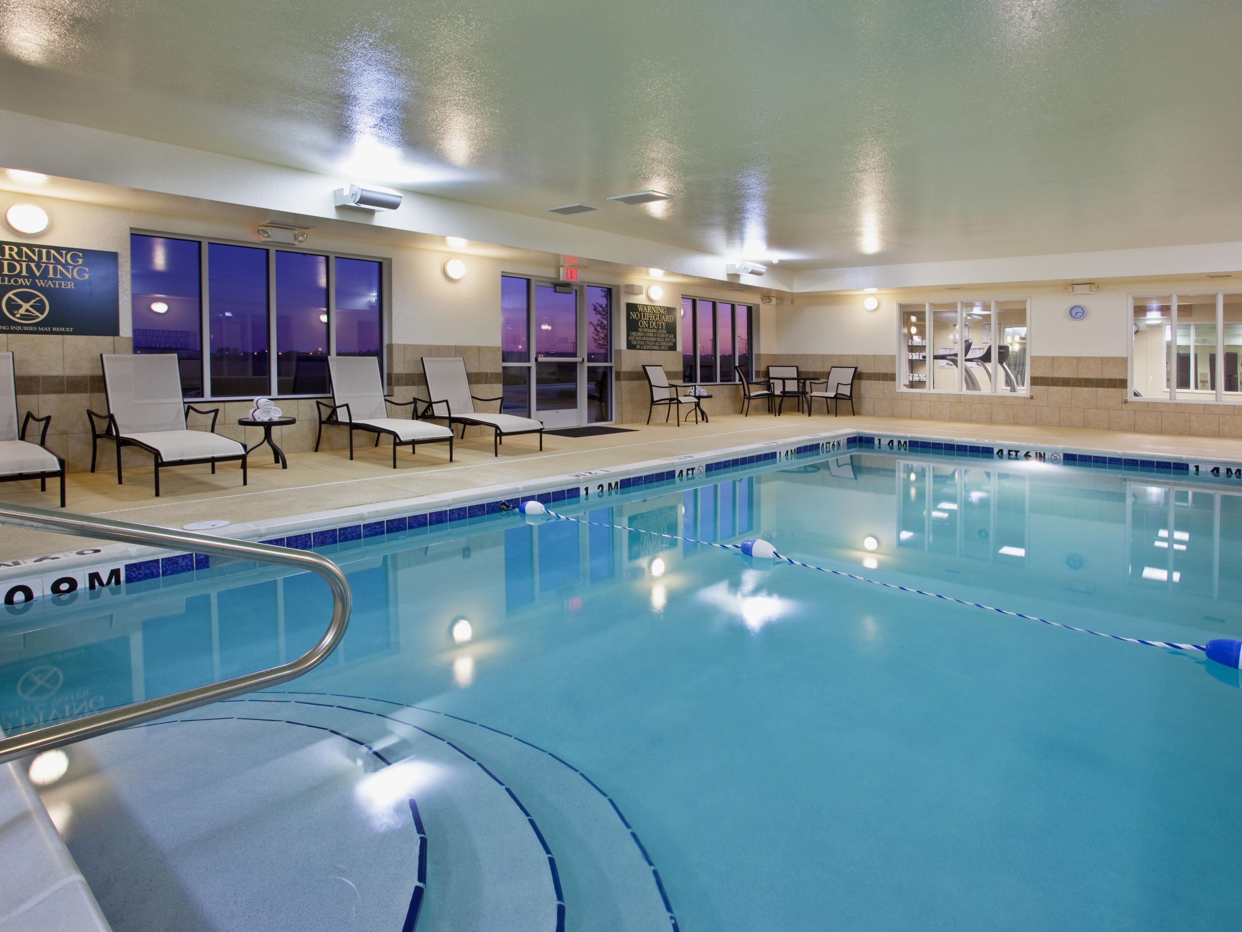 Affordable Portland, Indiana Hotel | Holiday Inn Express & Suites Portland