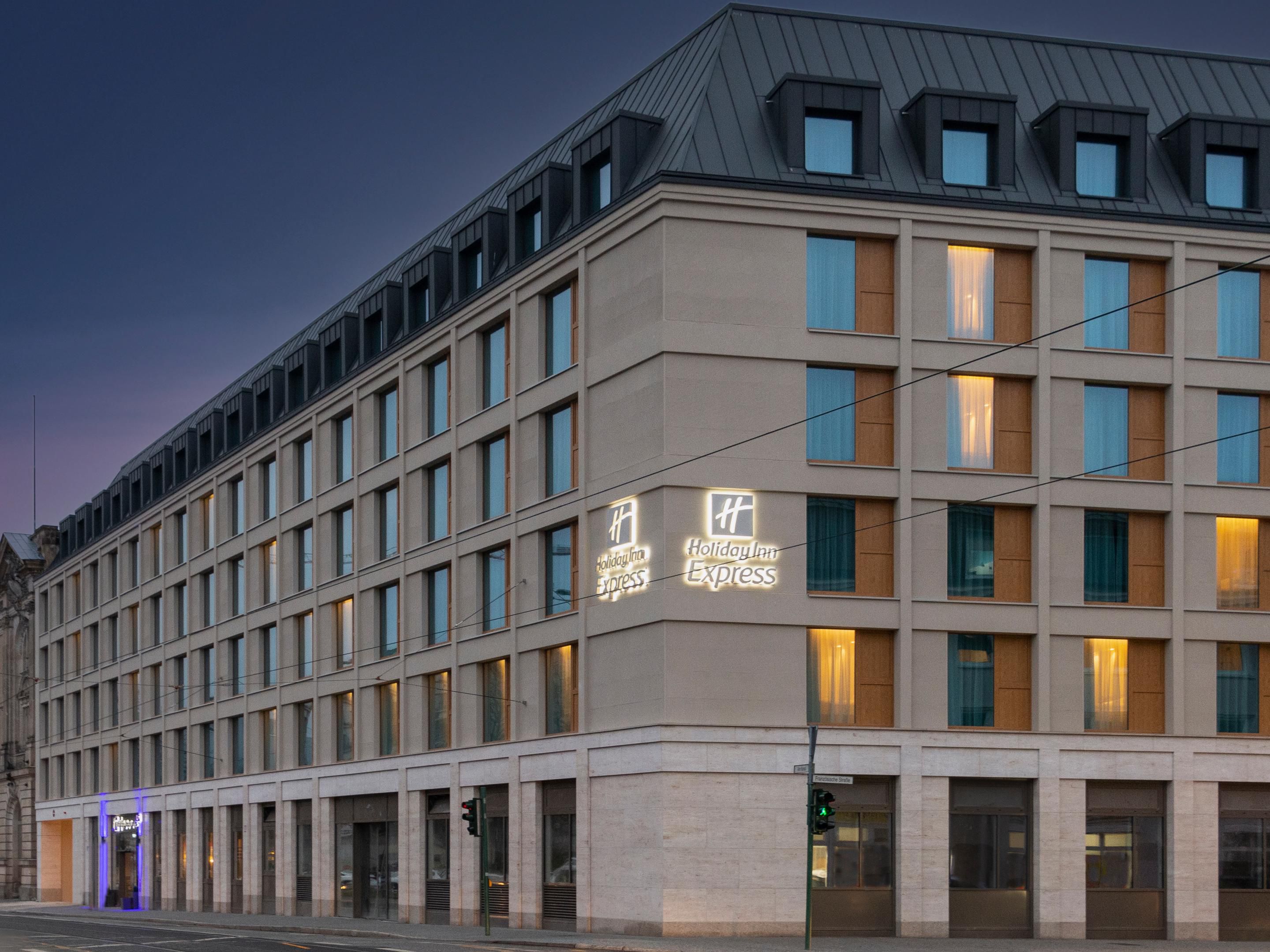 Hotel Specials for Holiday Inn Express & Suites Potsdam Potsdam Hotel