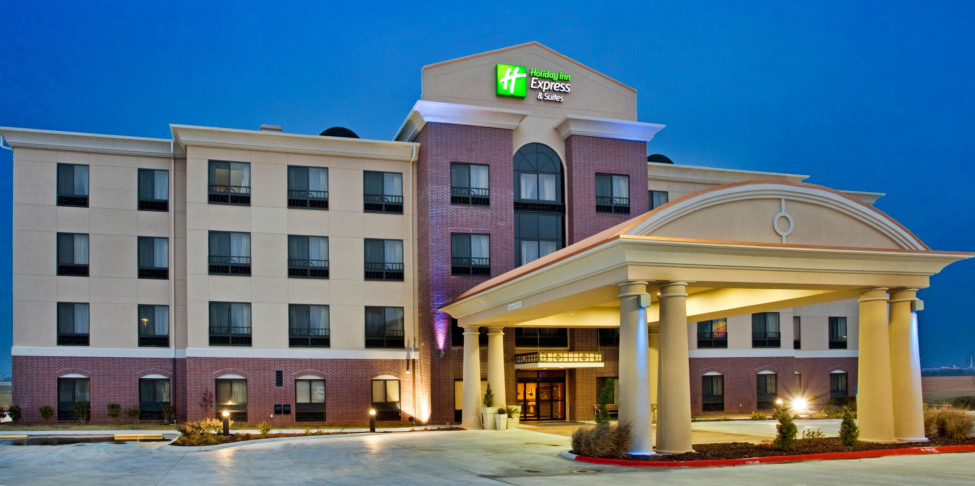 Holiday Inn Express & Suites 普赖尔