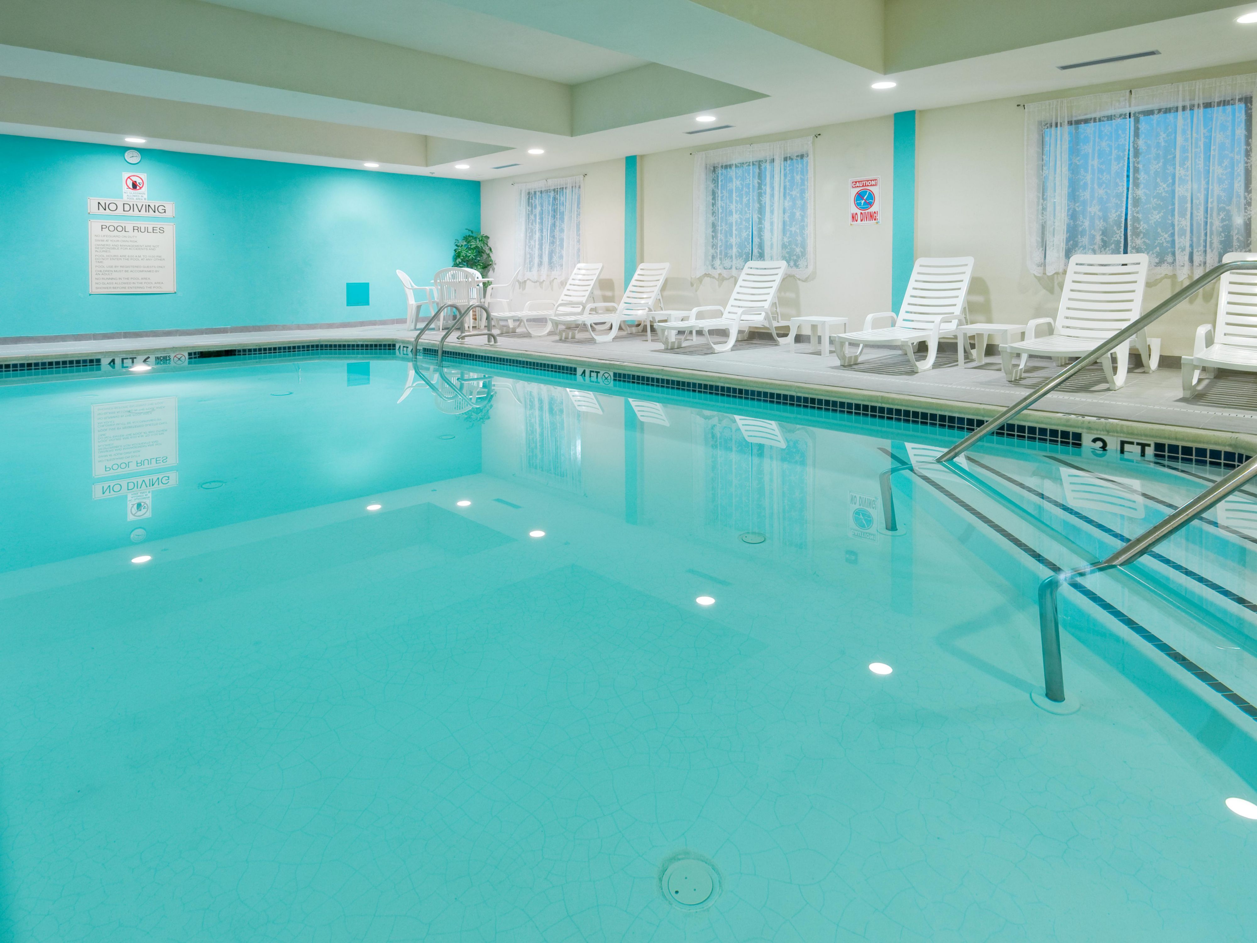 Affordable Hotel in Quakertown, PA Holiday Inn Express & Suites