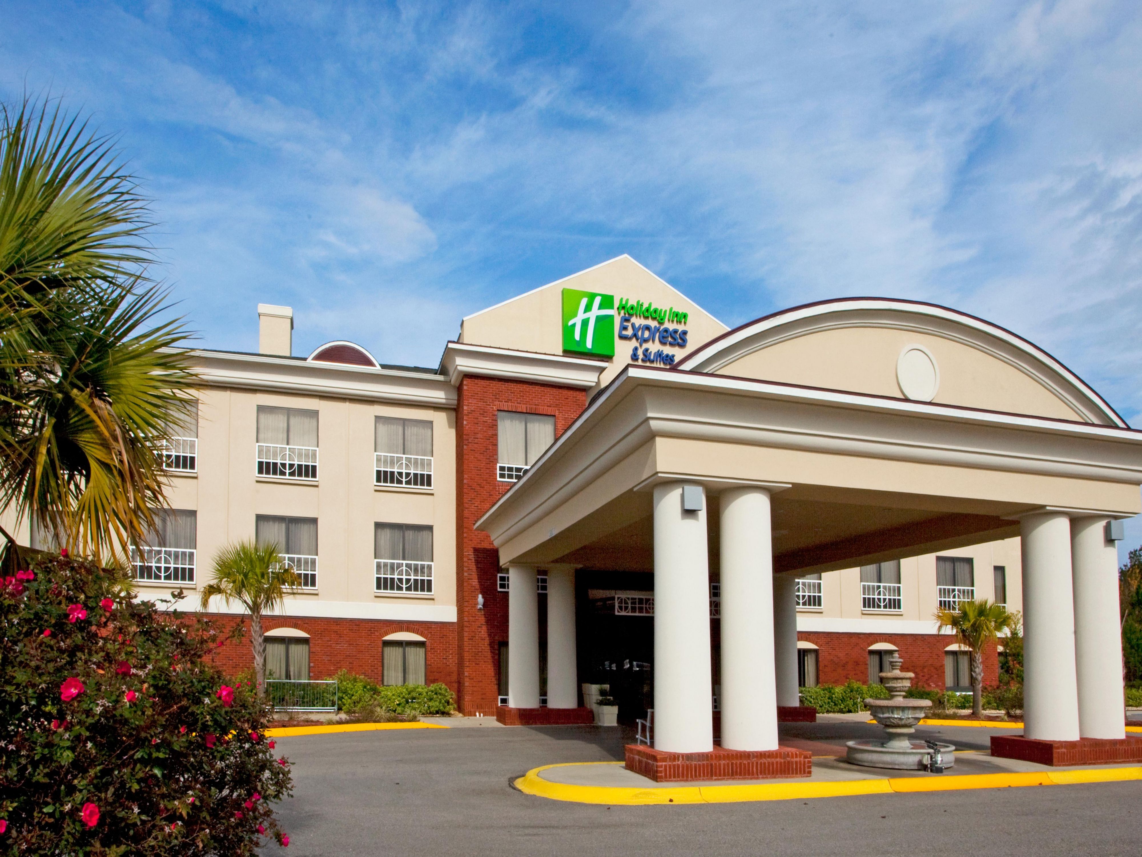 Holiday Inn Express And Suites Quincy 2532907366 4x3