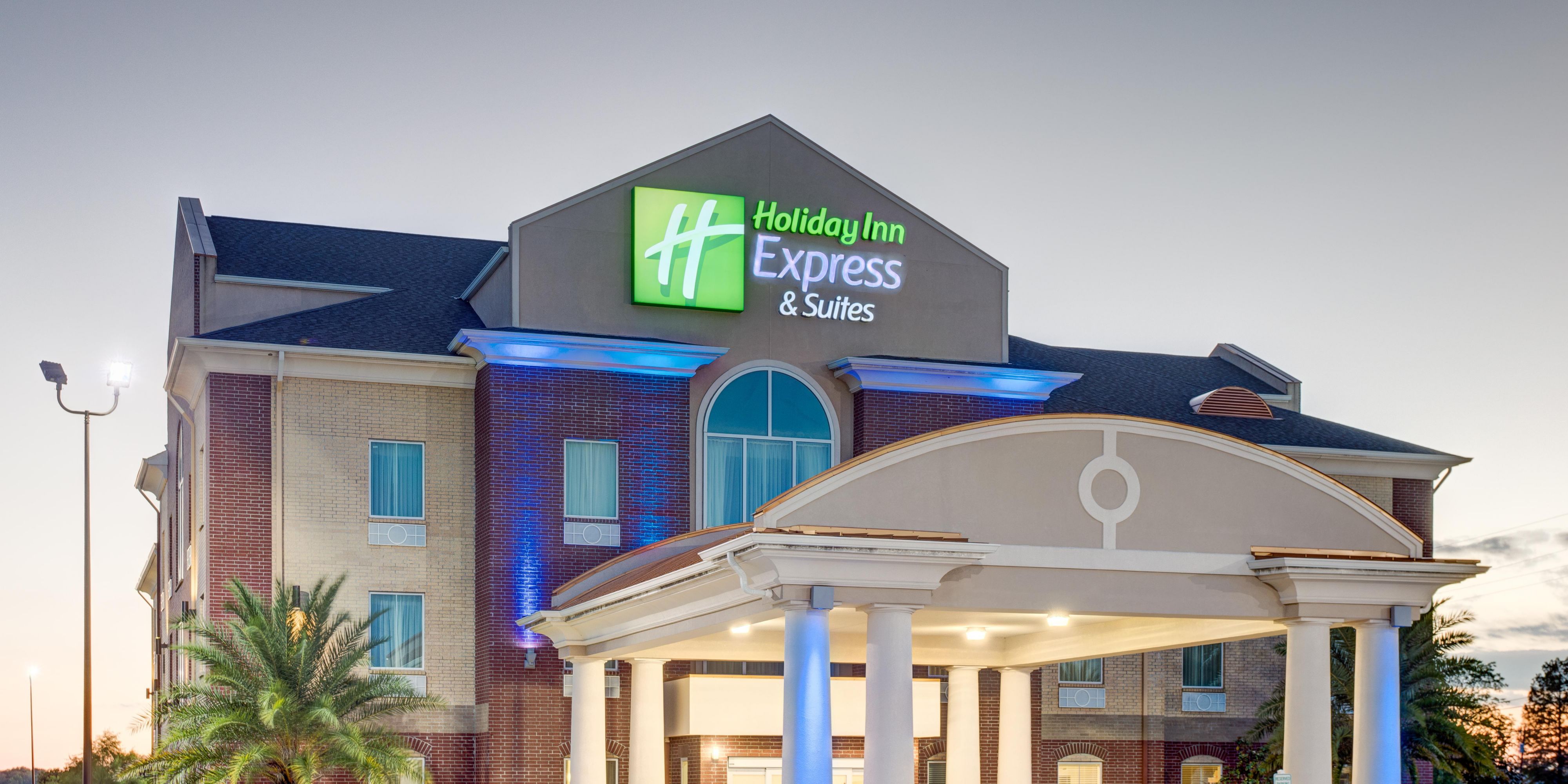 Holiday Inn Express And Suites Raceland 4207048471 2x1