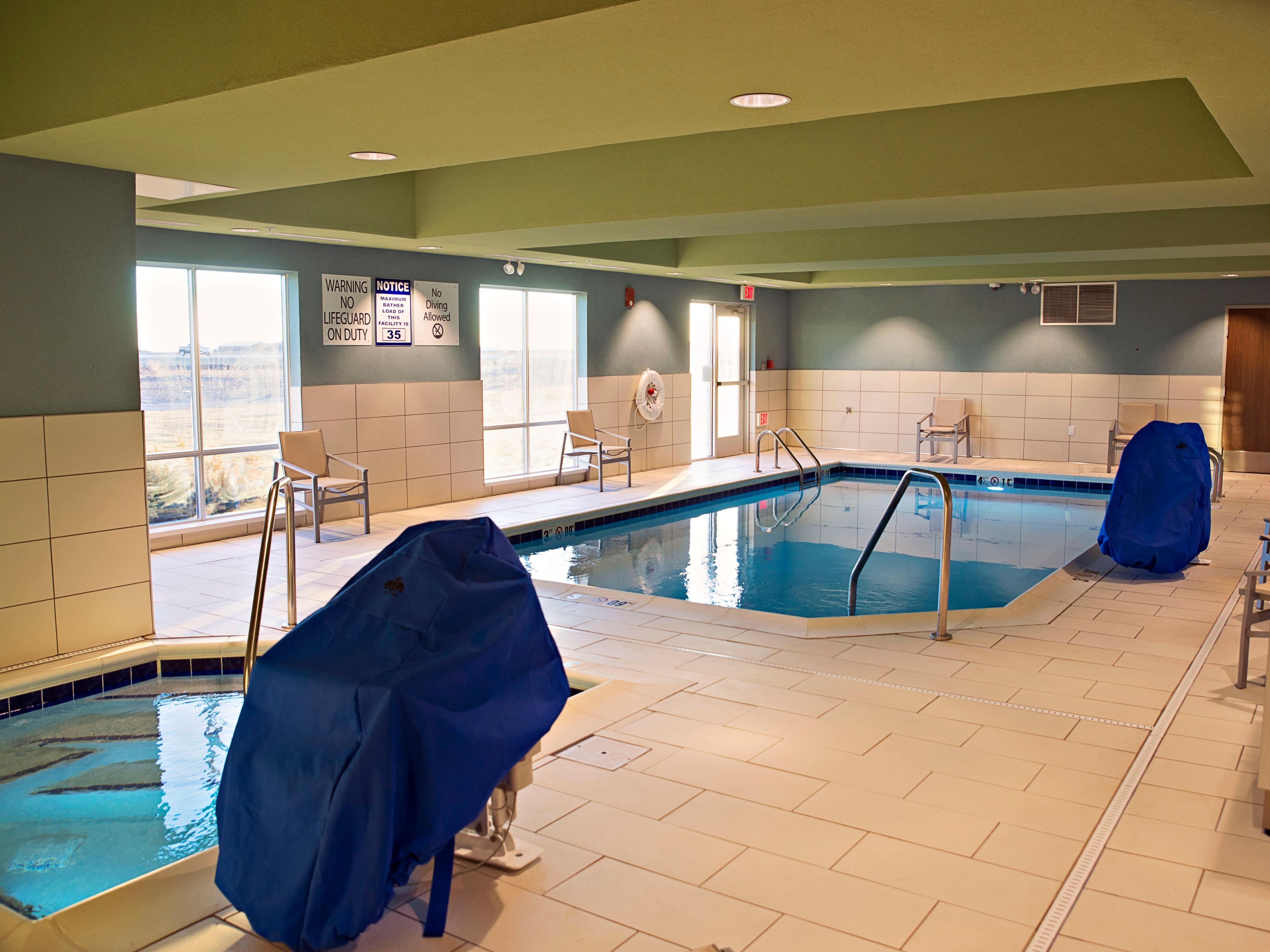 Swimming Pool & Hot Tub