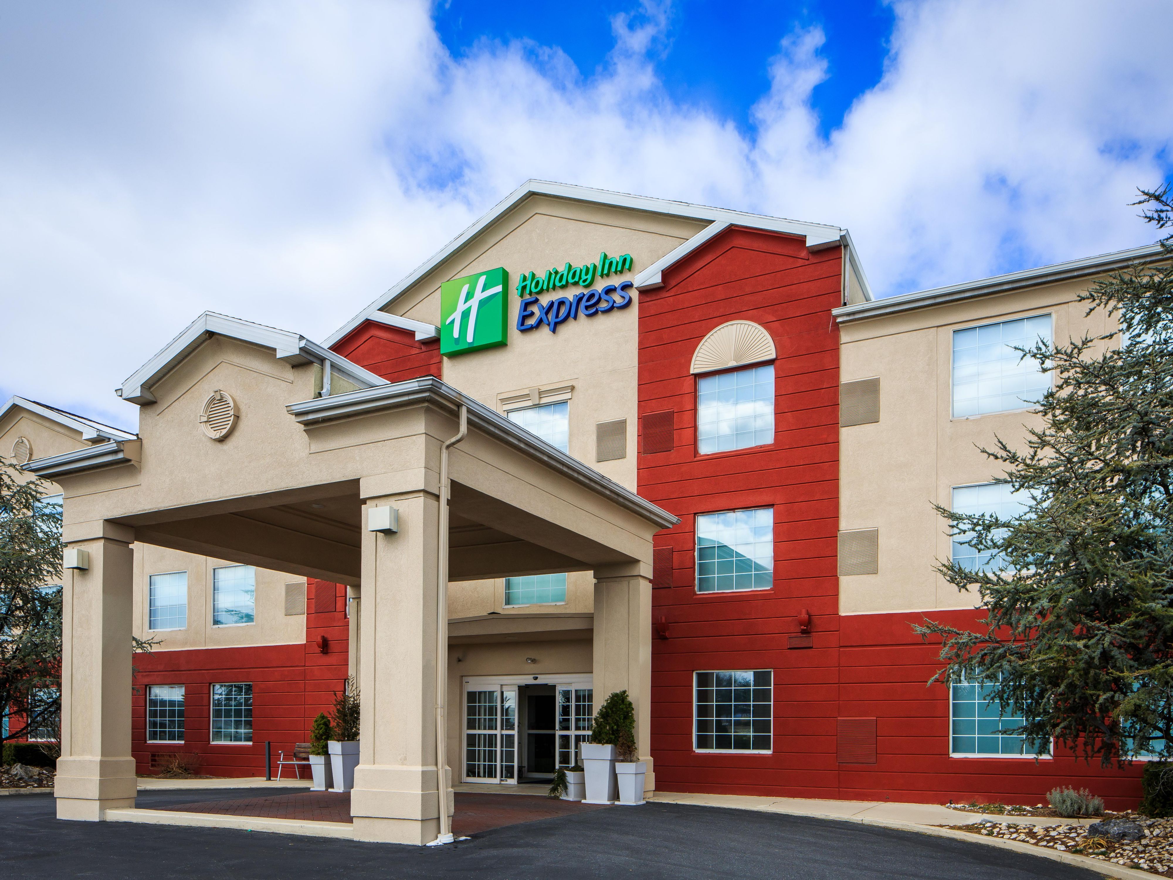 Hotels in Reading, PA near Hamburg | Holiday Inn Express & Suites