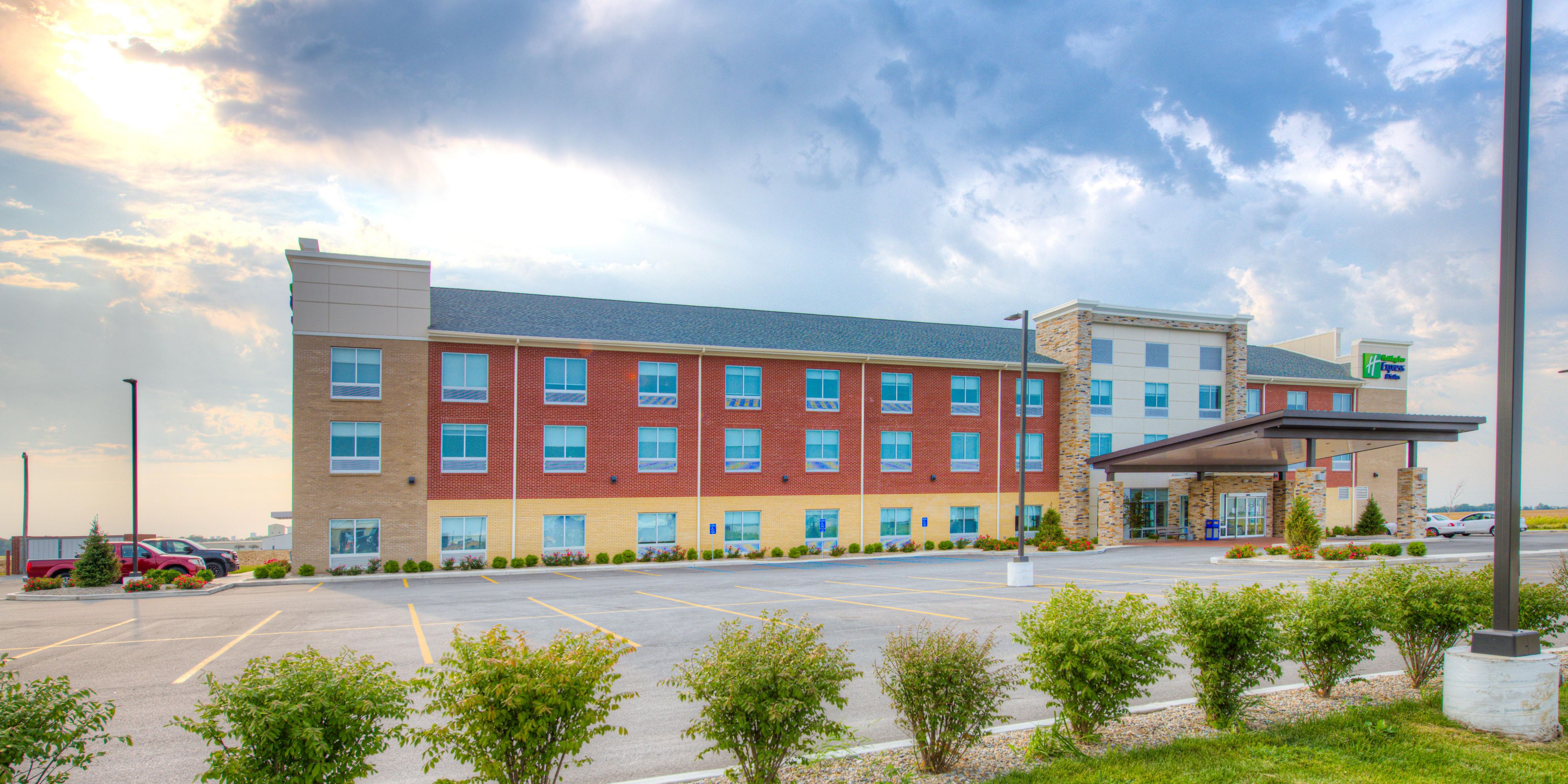 Holiday Inn Express & Suites Remington Map & Driving Directions