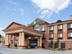 Holiday Inn Express & Suites Richfield