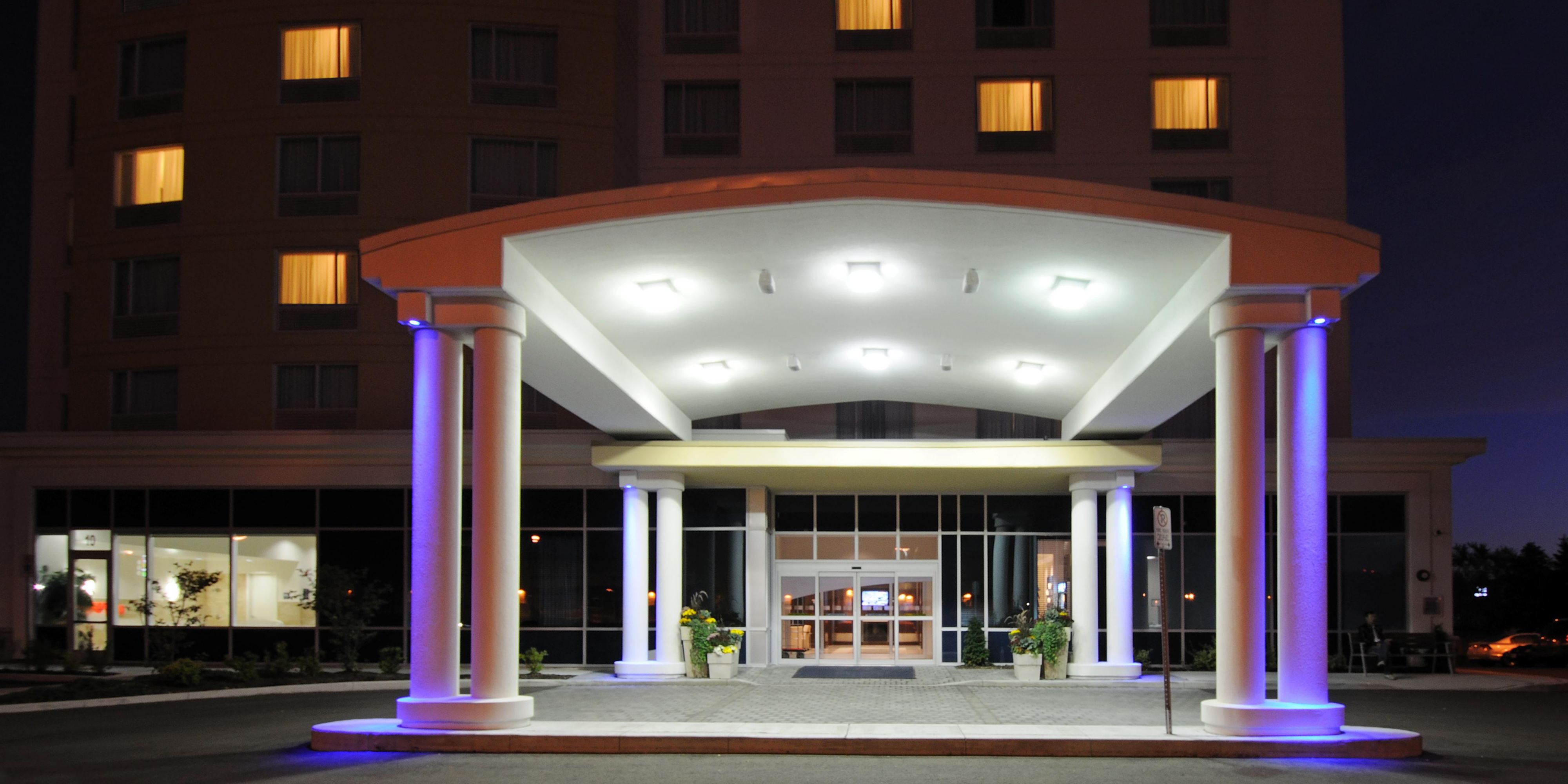 Holiday Inn Express Suites 多伦多 Markham Richmond Hill 酒店 活动设施